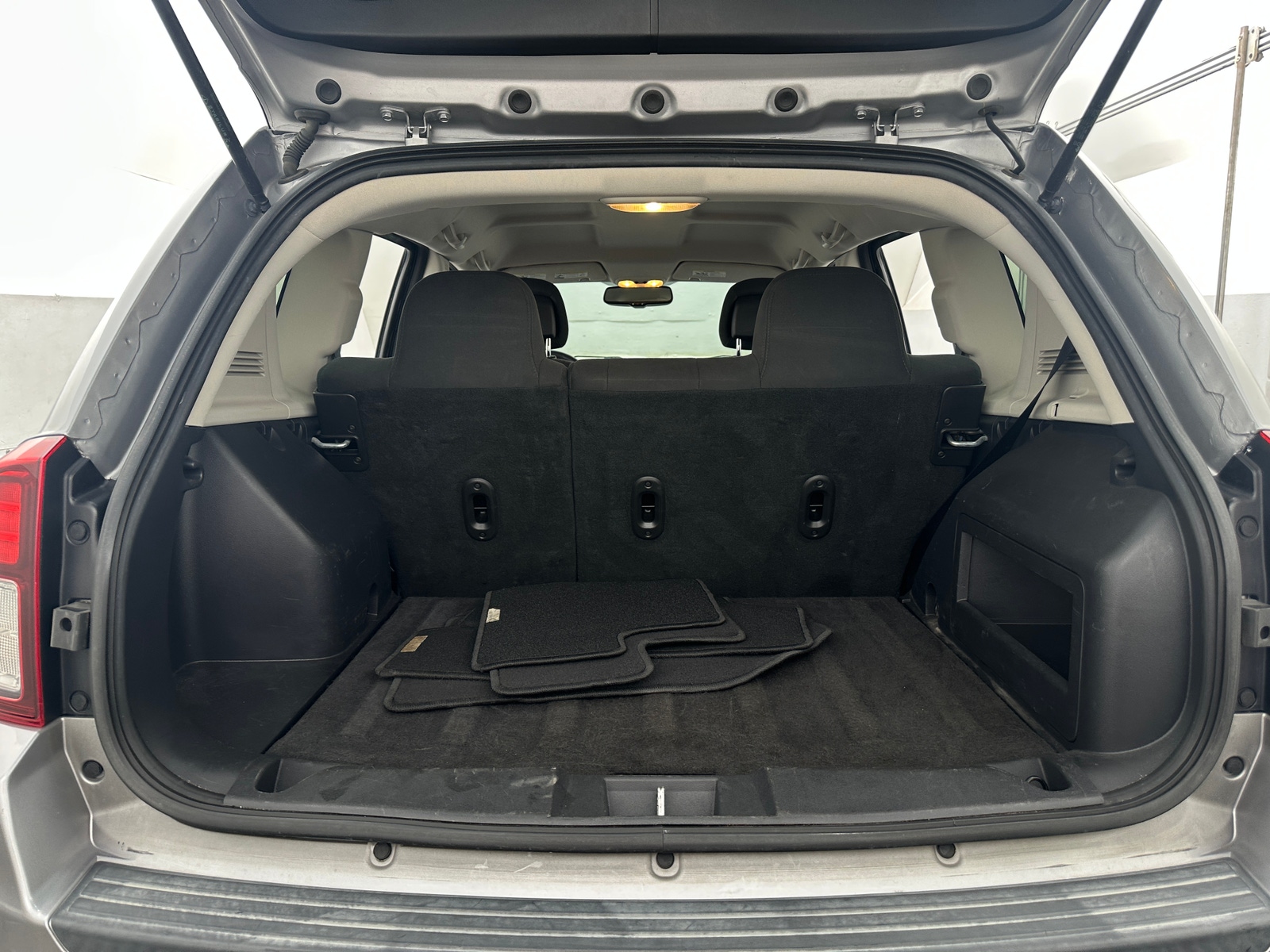 Thumbnail: 2016 Jeep Compass - 7