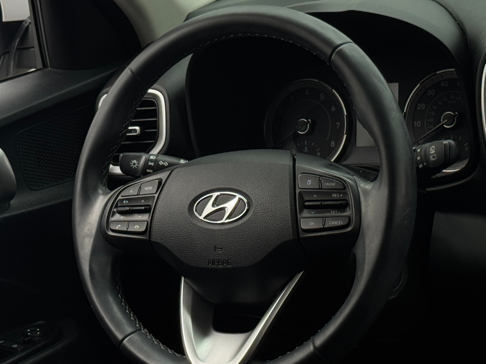 Thumbnail: 2021 Hyundai Venue - 5