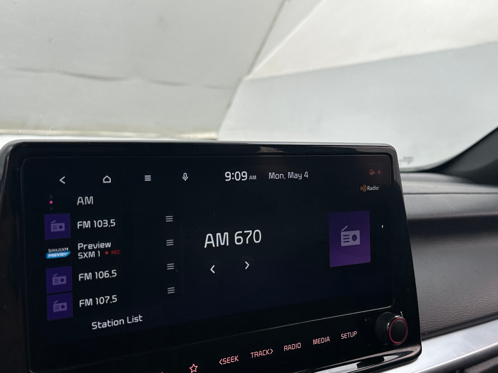 Thumbnail: 2023 Kia Forte - 4