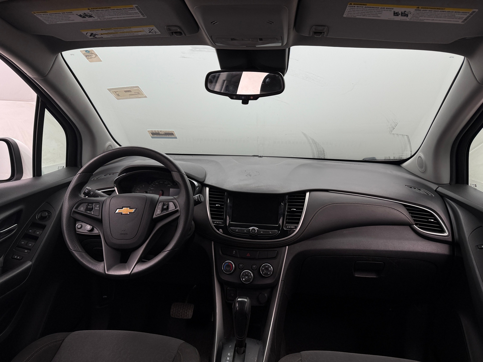 Thumbnail: 2022 Chevrolet Trax - 3