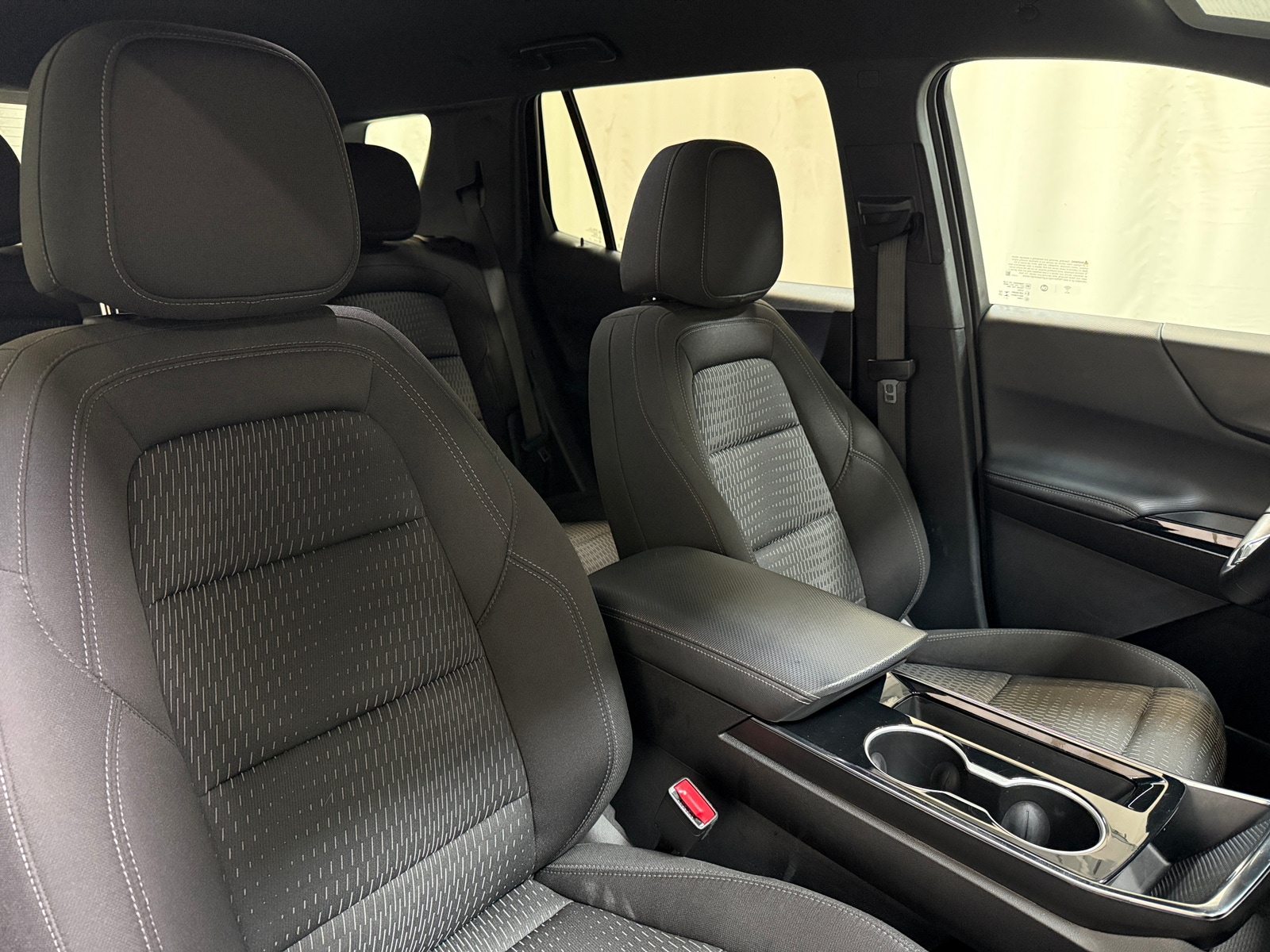 Thumbnail: 2025 Chevrolet Equinox - 2