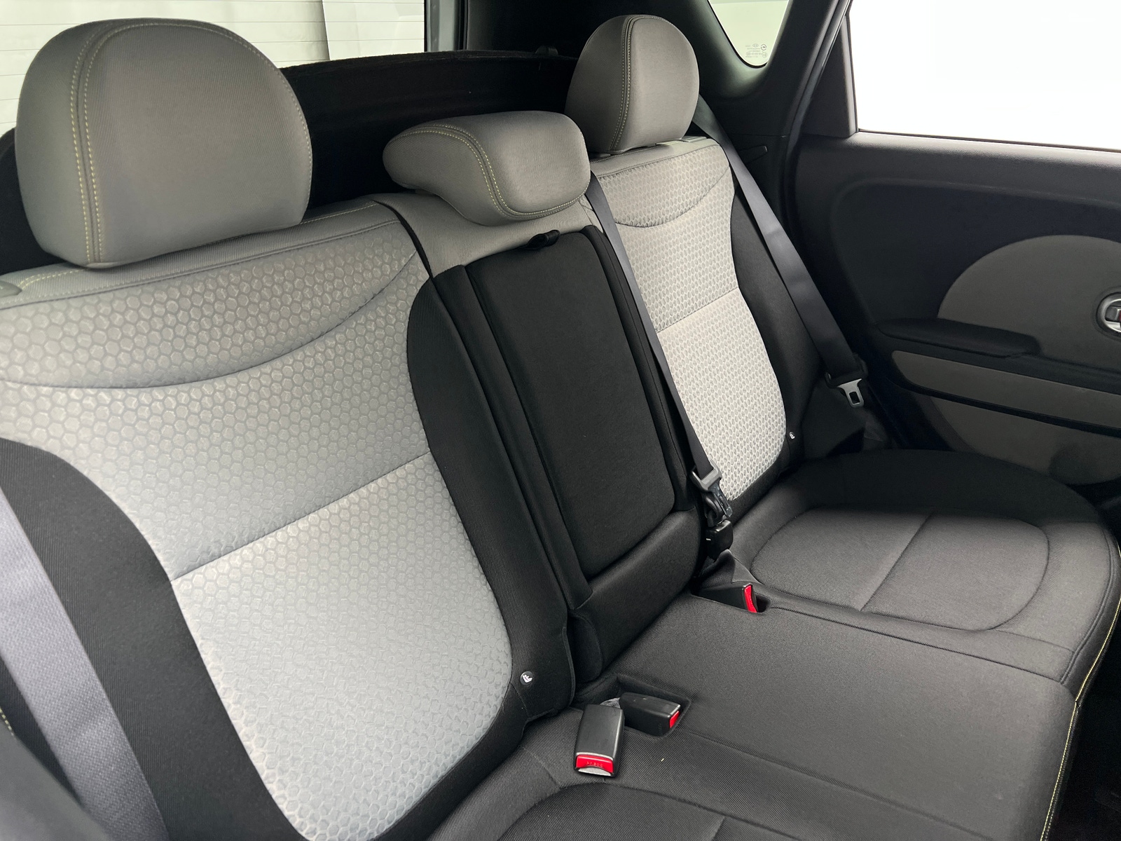 Thumbnail: 2015 Kia Soul - 6