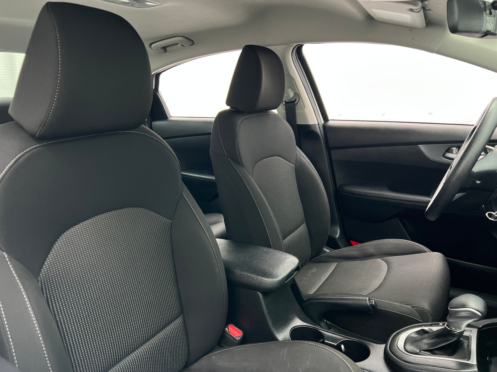 Thumbnail: 2020 Kia Forte - 2