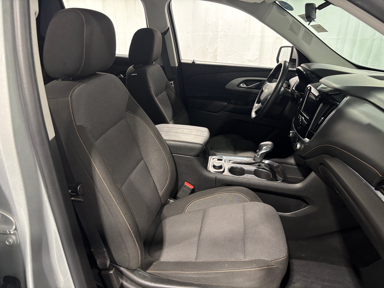 Thumbnail: 2021 Chevrolet Traverse - 2