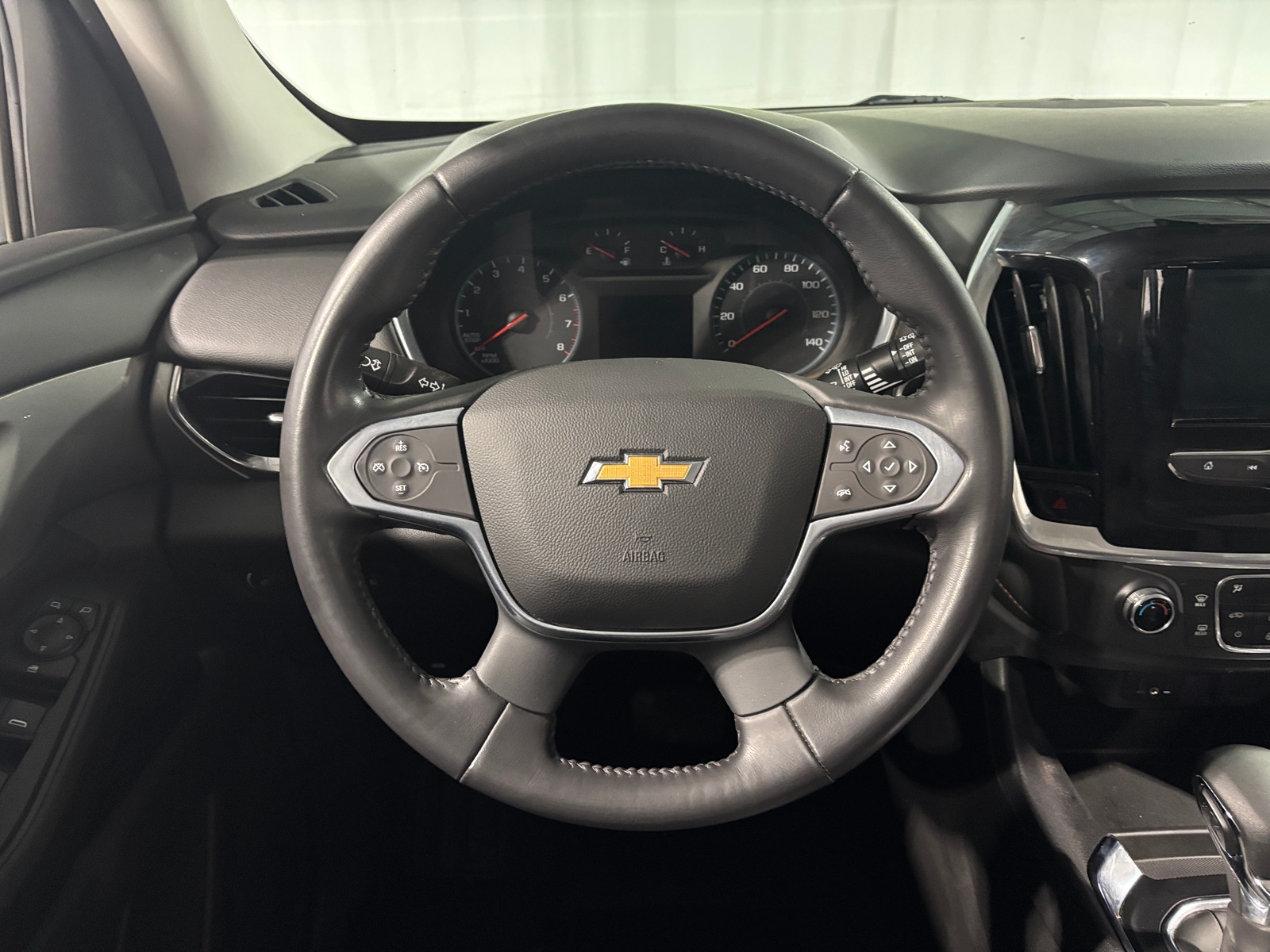 Thumbnail: 2021 Chevrolet Traverse - 5