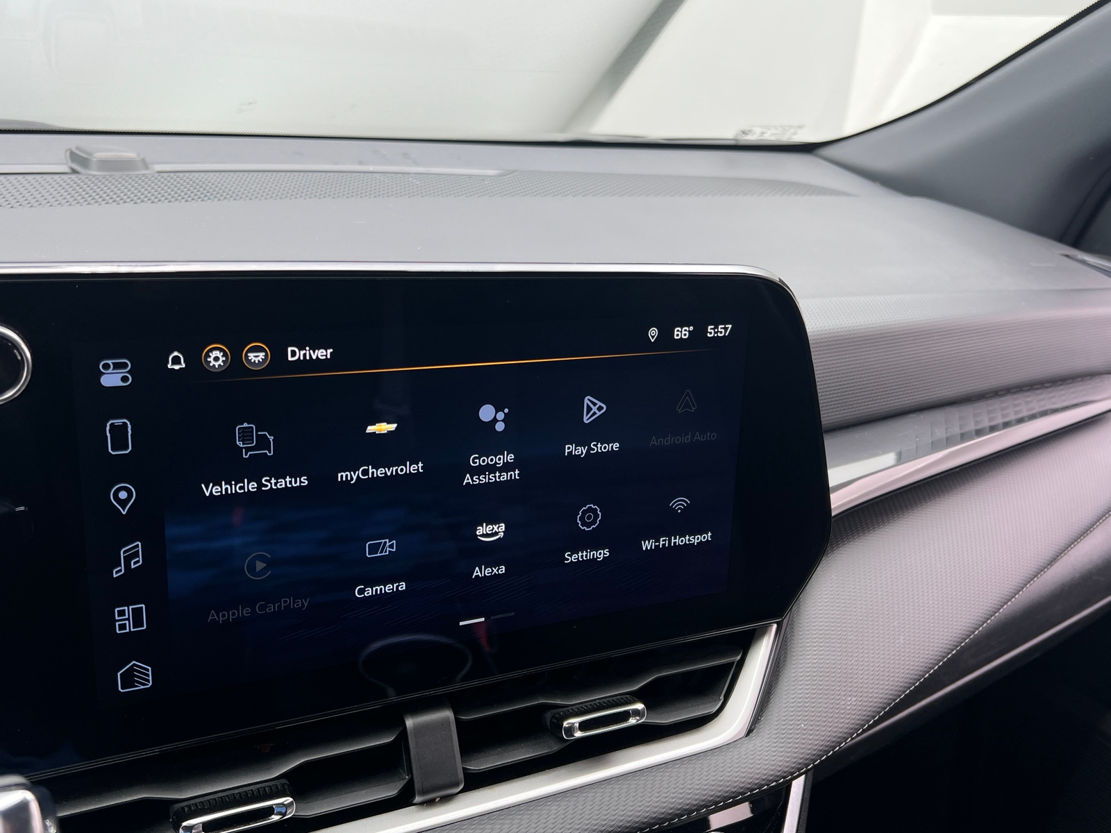 Thumbnail: 2025 Chevrolet Equinox - 4