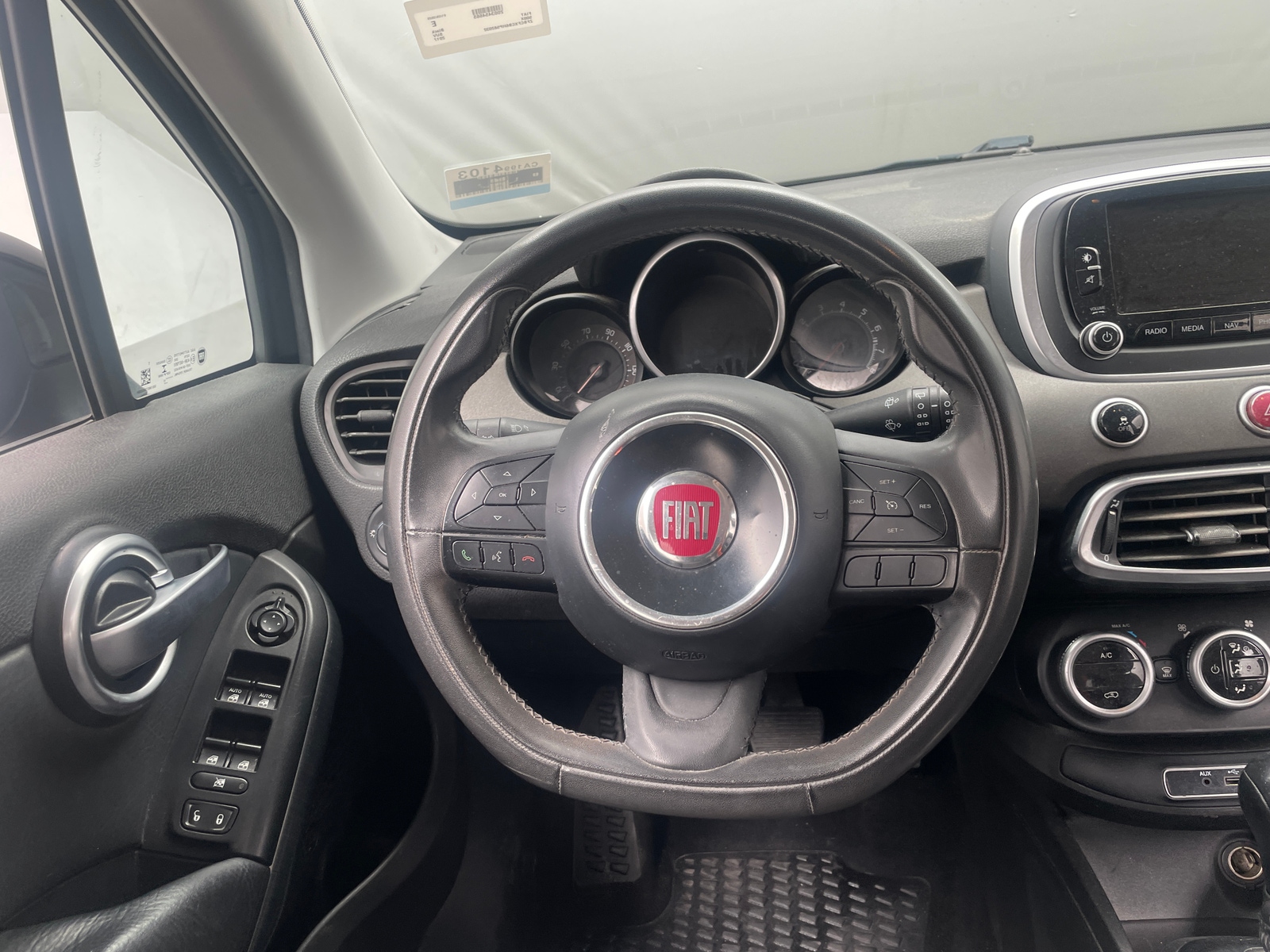 Thumbnail: 2017 Fiat 500X - 5