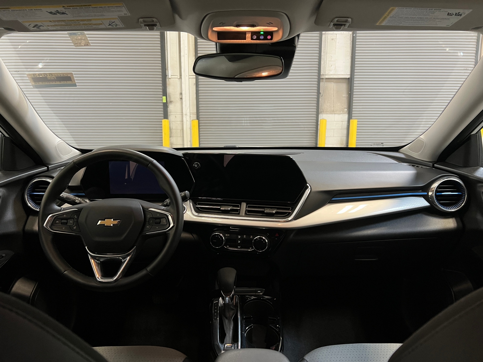 Thumbnail: 2025 Chevrolet Trax - 3