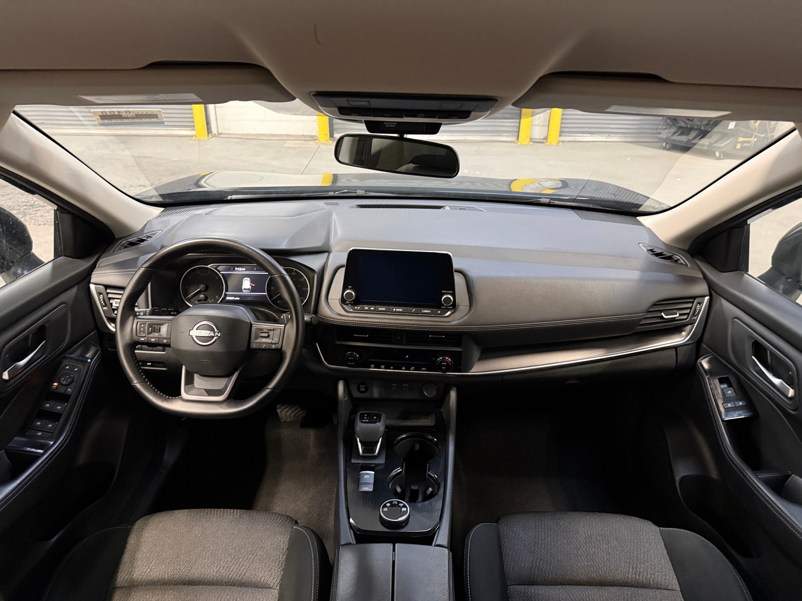 Thumbnail: 2025 Nissan Rogue - 3
