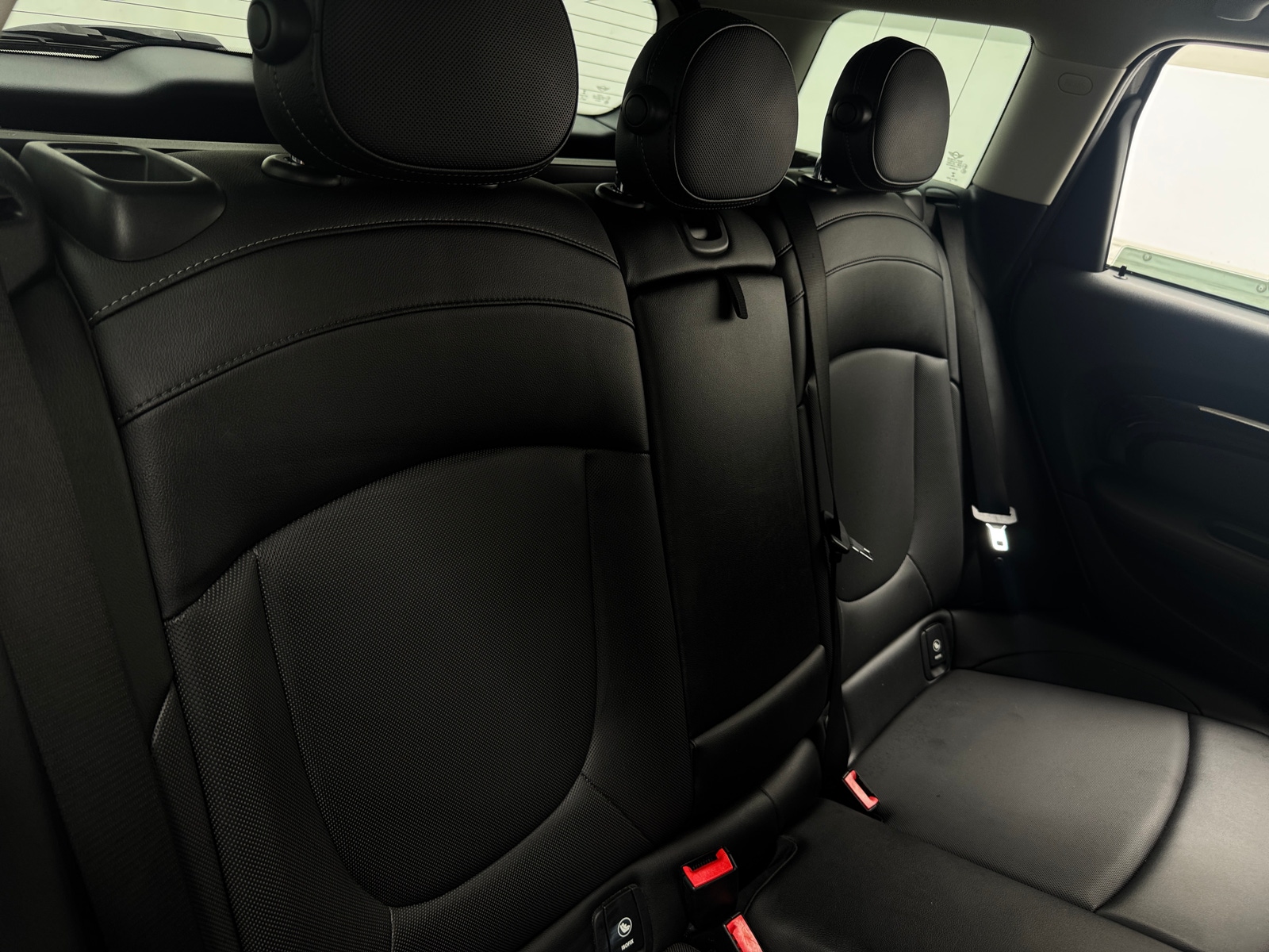 Thumbnail: 2017 MINI Cooper Clubman - 5