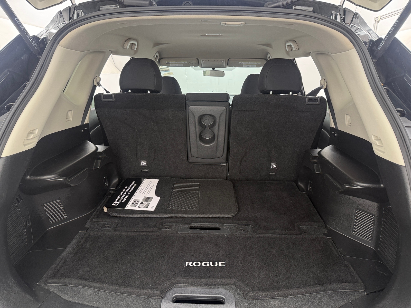 Thumbnail: 2017 Nissan Rogue - 7