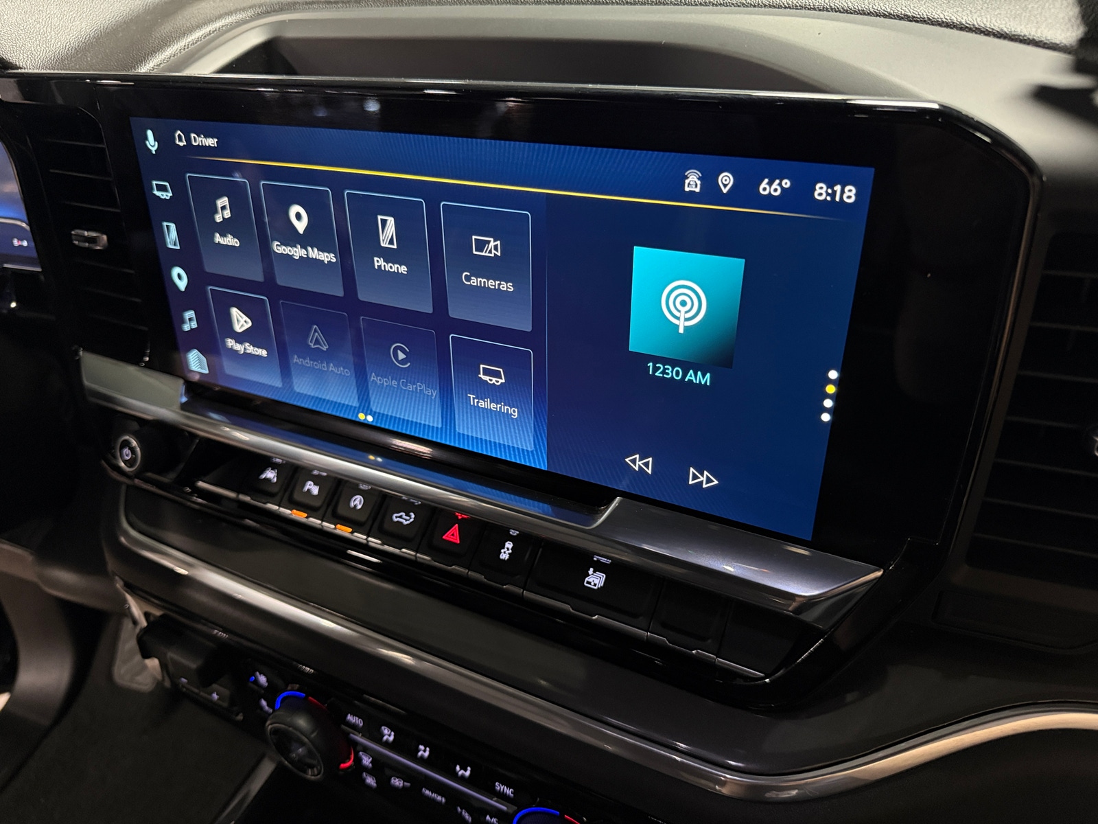 Thumbnail: 2025 Chevrolet Silverado 1500 - 3