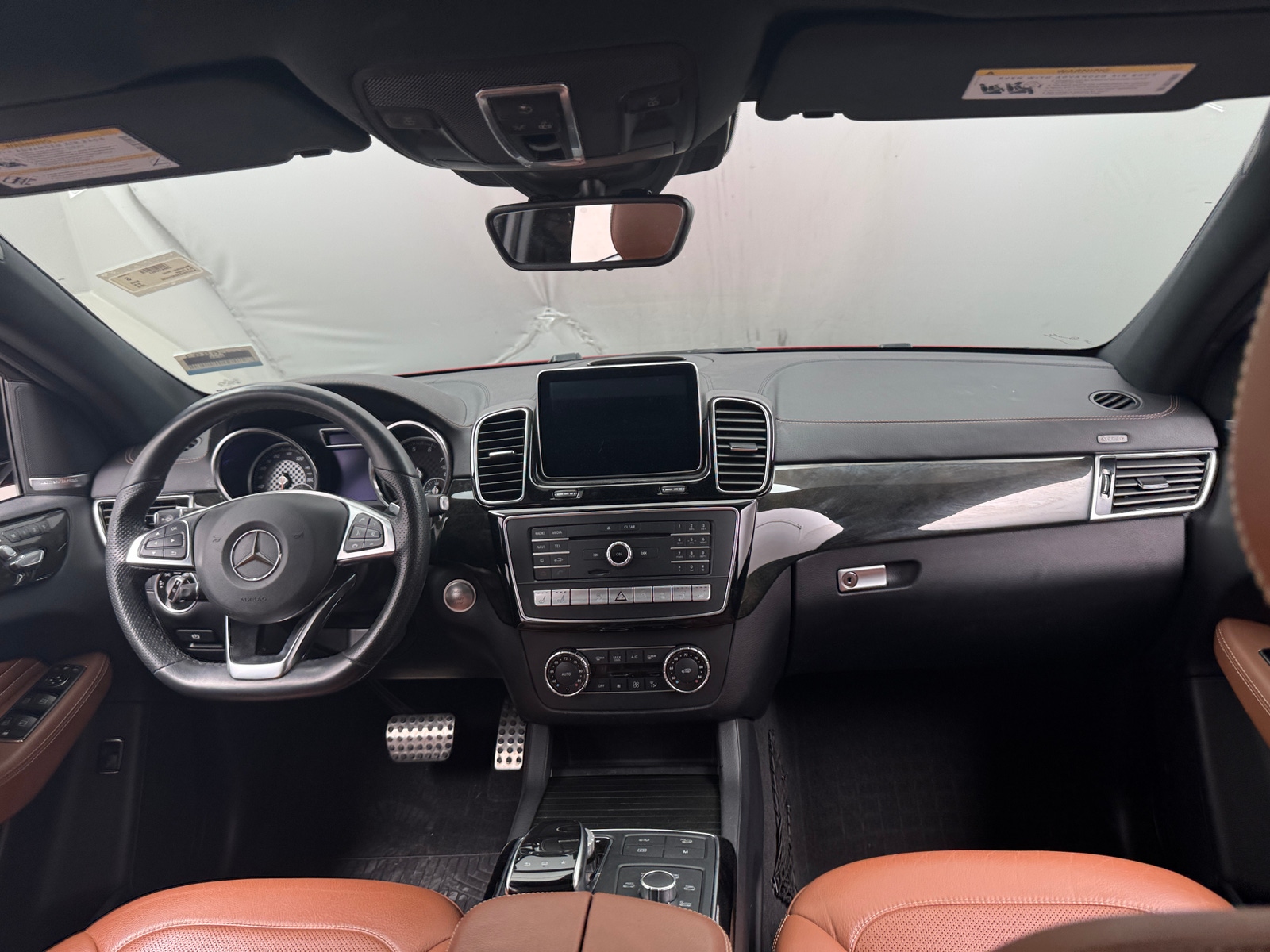 Thumbnail: 2016 Mercedes-Benz GLE - 2