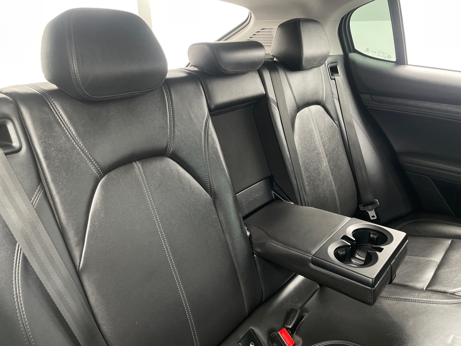 Thumbnail: 2018 Alfa Romeo Stelvio - 5