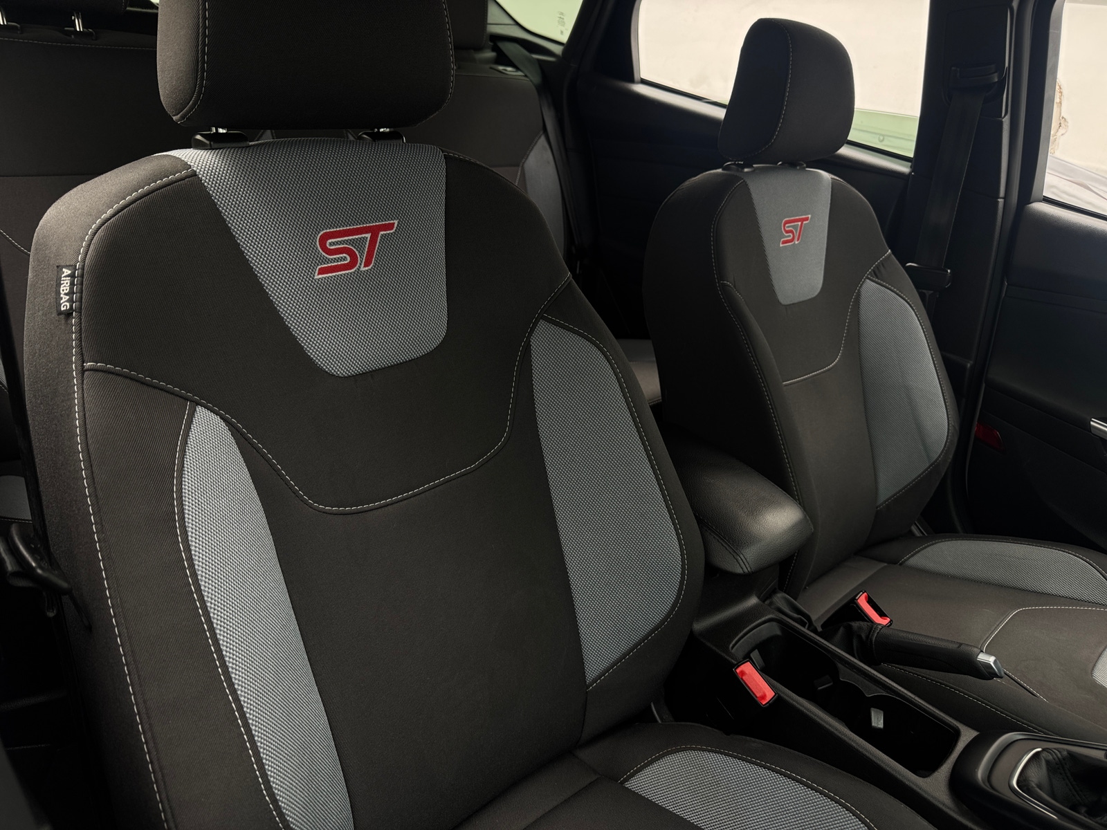 Thumbnail: 2017 Ford Focus - 2