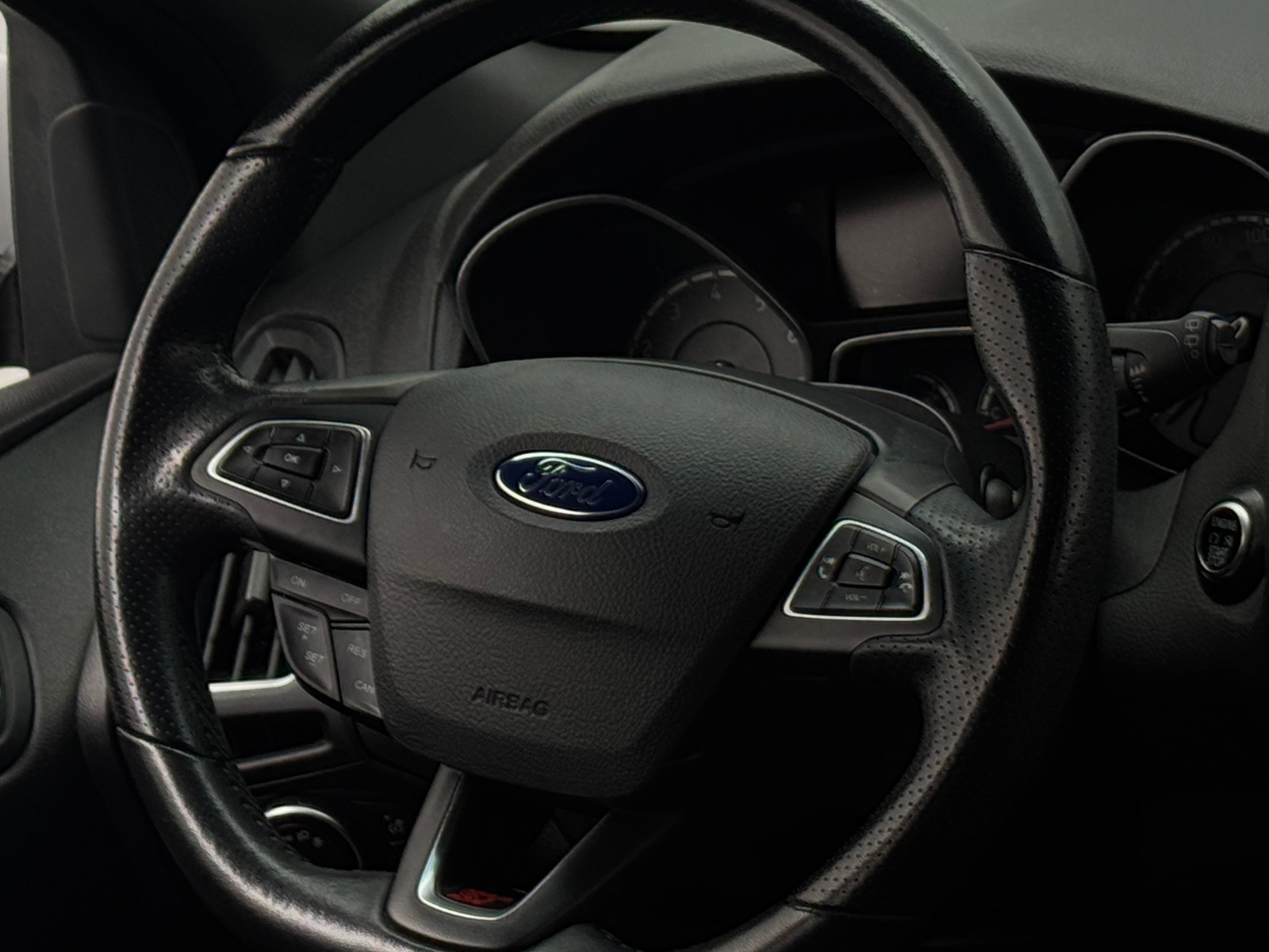 Thumbnail: 2017 Ford Focus - 5
