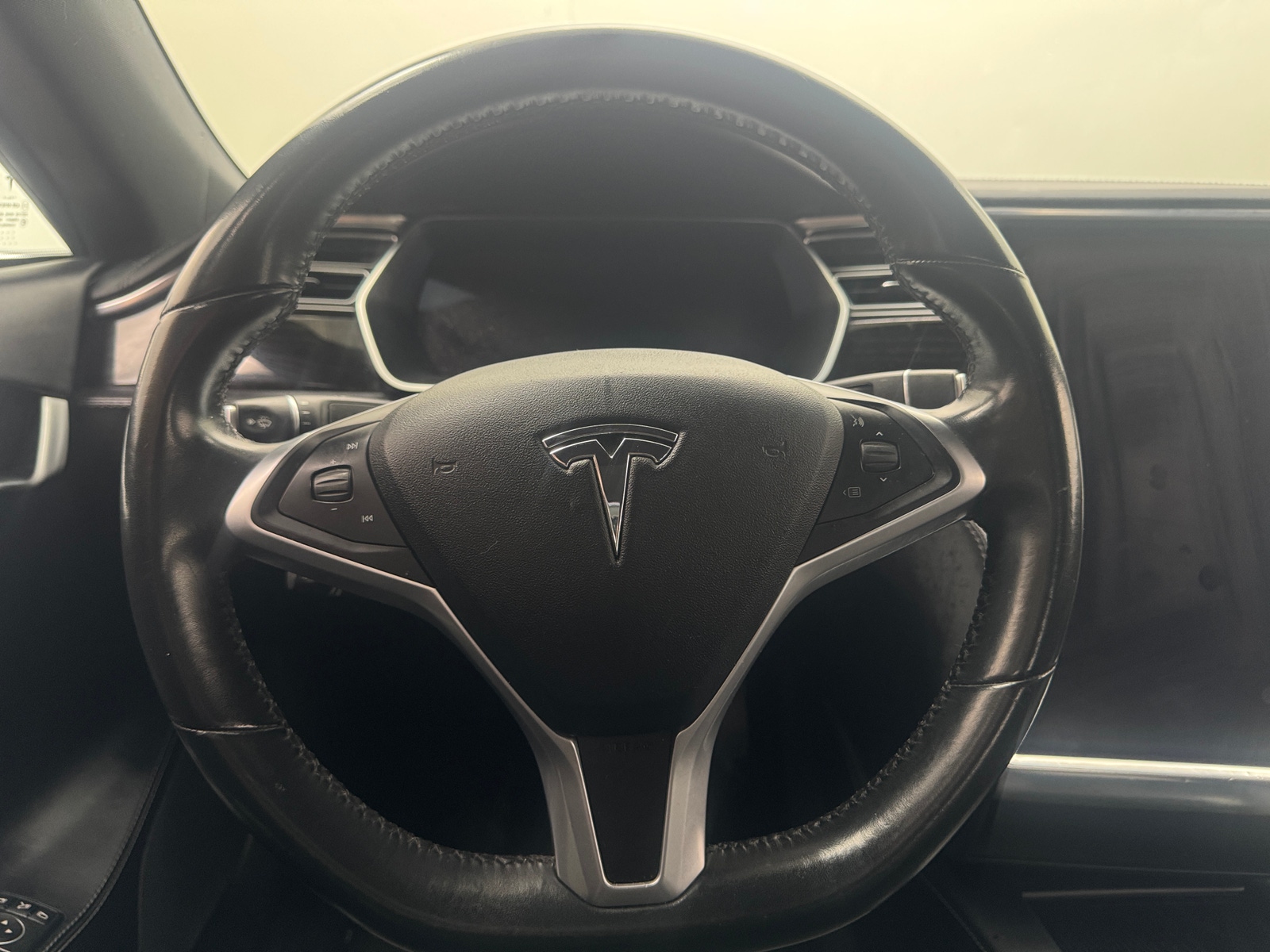 Thumbnail: 2017 Tesla Model S - 4