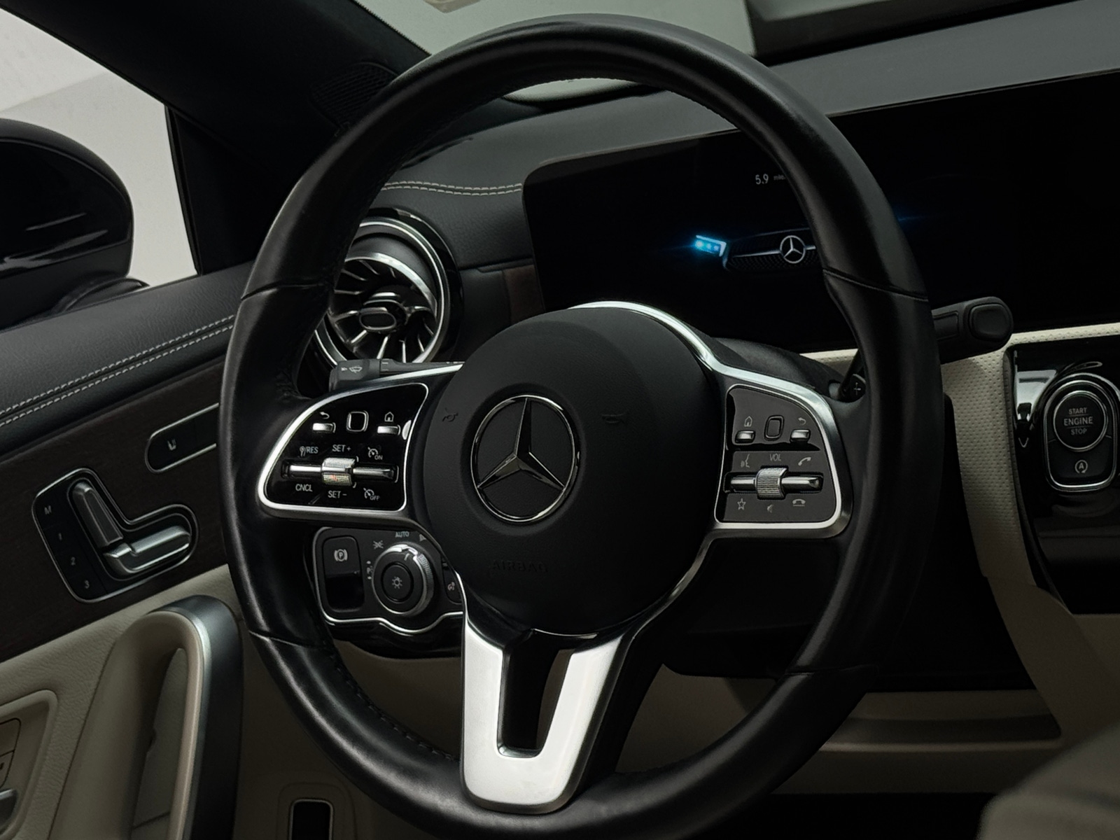 Thumbnail: 2023 Mercedes-Benz CLA - 4