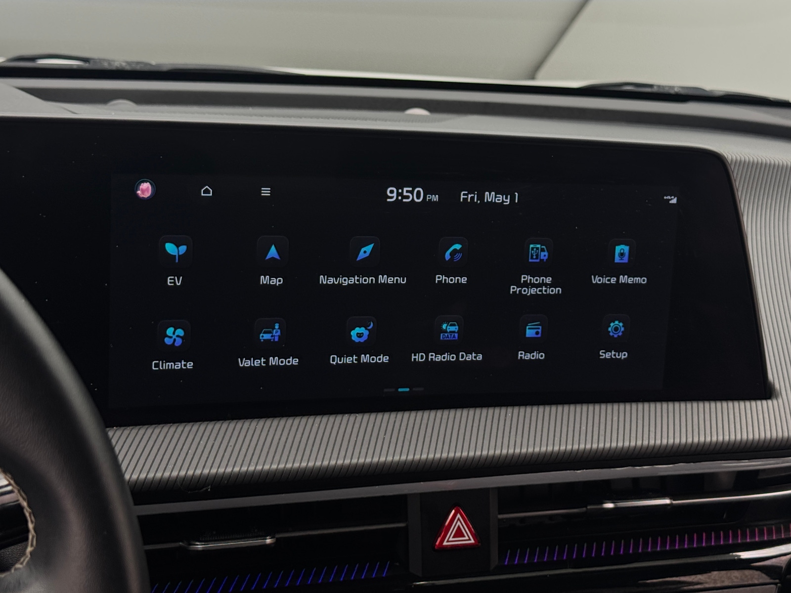 Thumbnail: 2022 Kia EV6 - 3