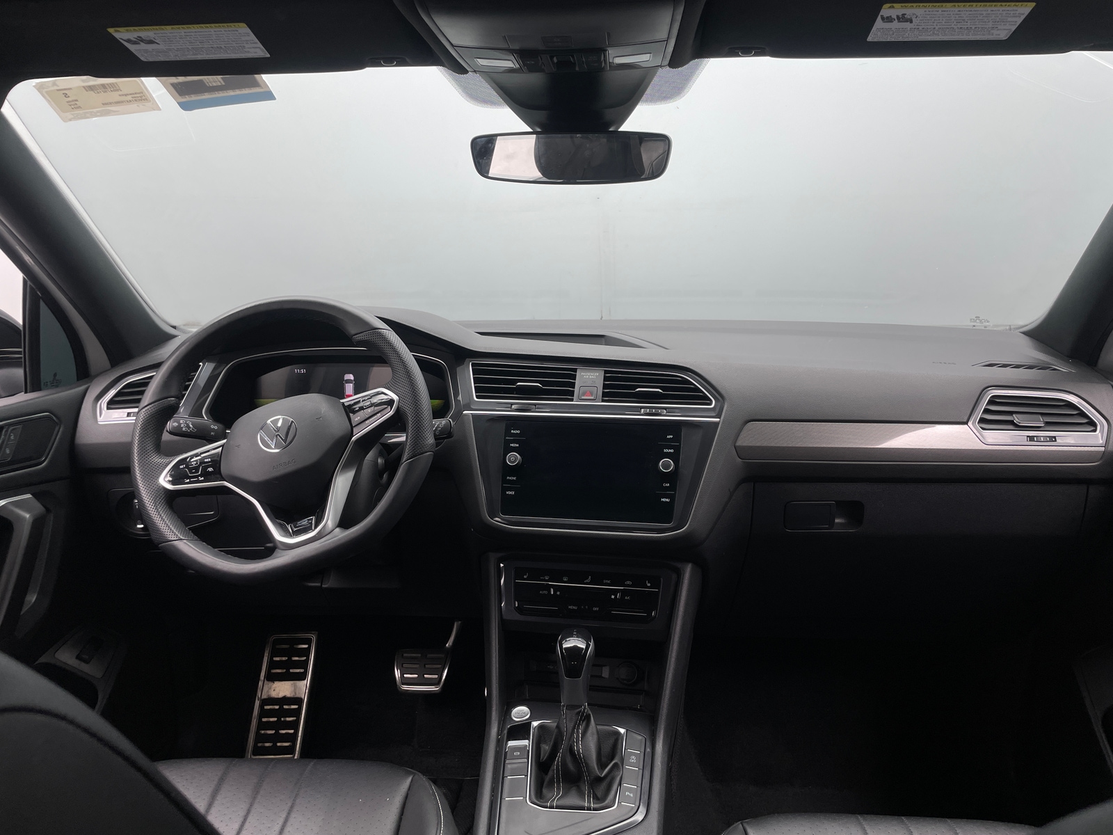 Thumbnail: 2024 Volkswagen Tiguan - 2