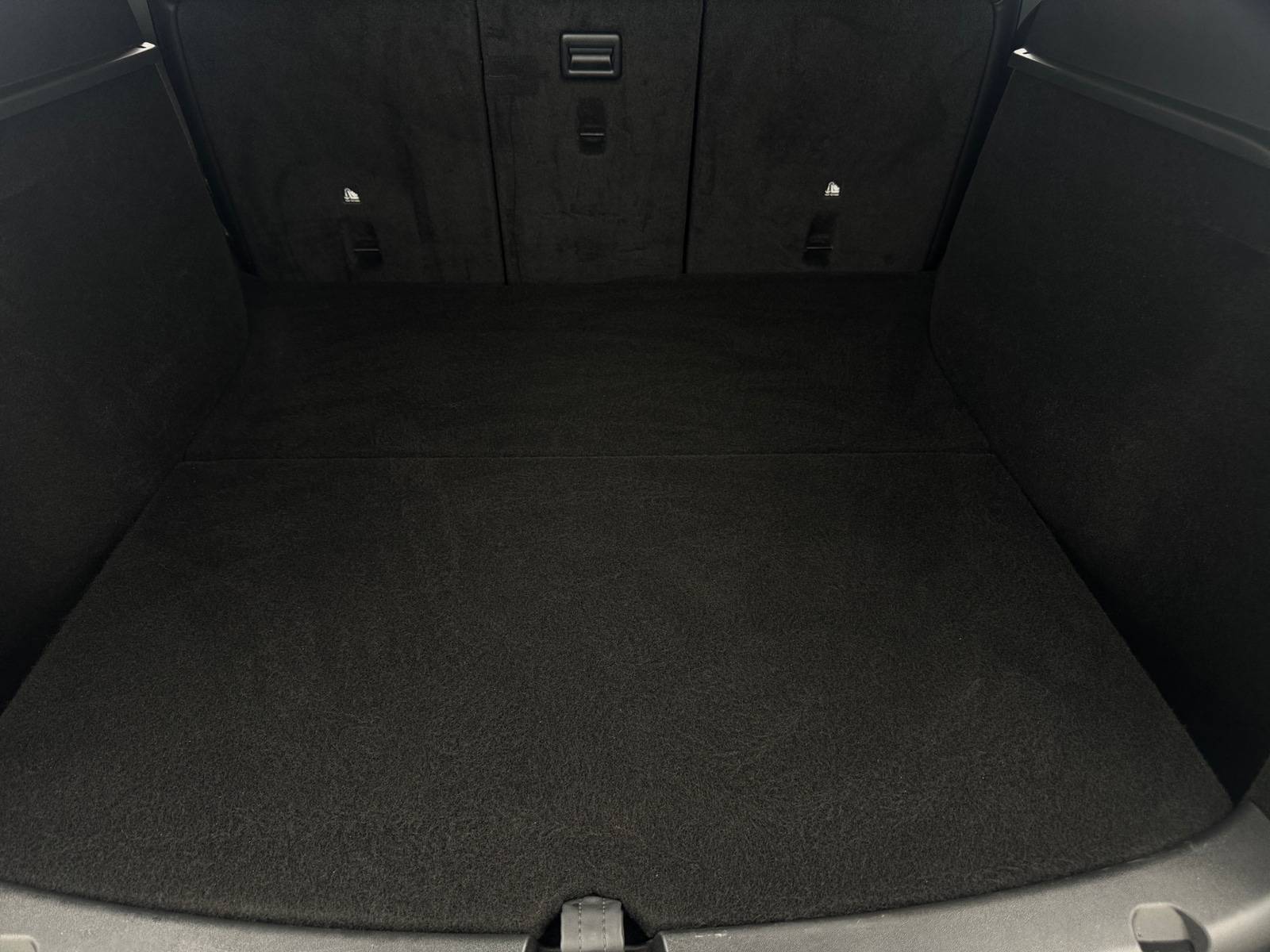 Thumbnail: 2024 Tesla Model Y - 6