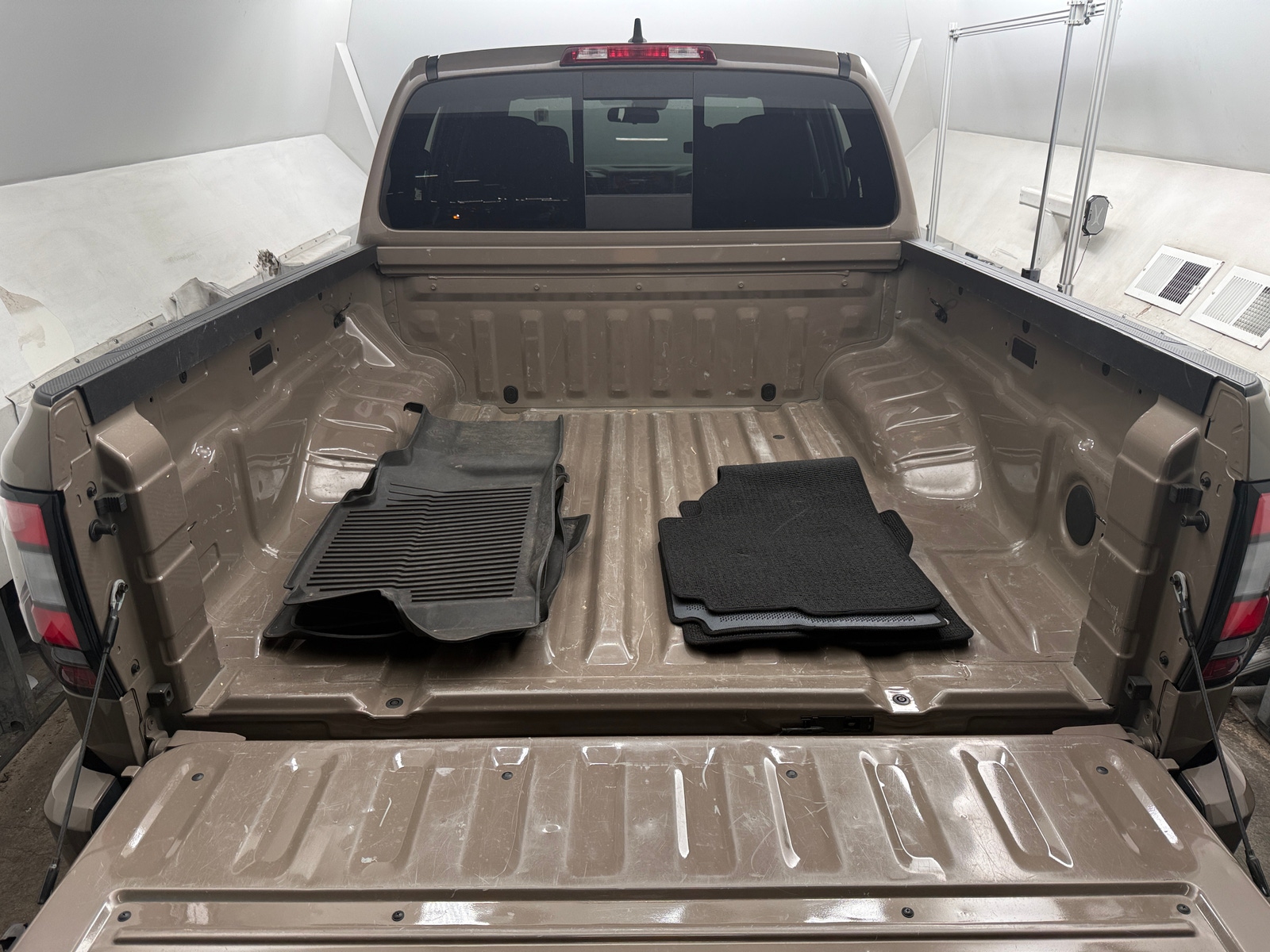 Thumbnail: 2023 Nissan Frontier - 7