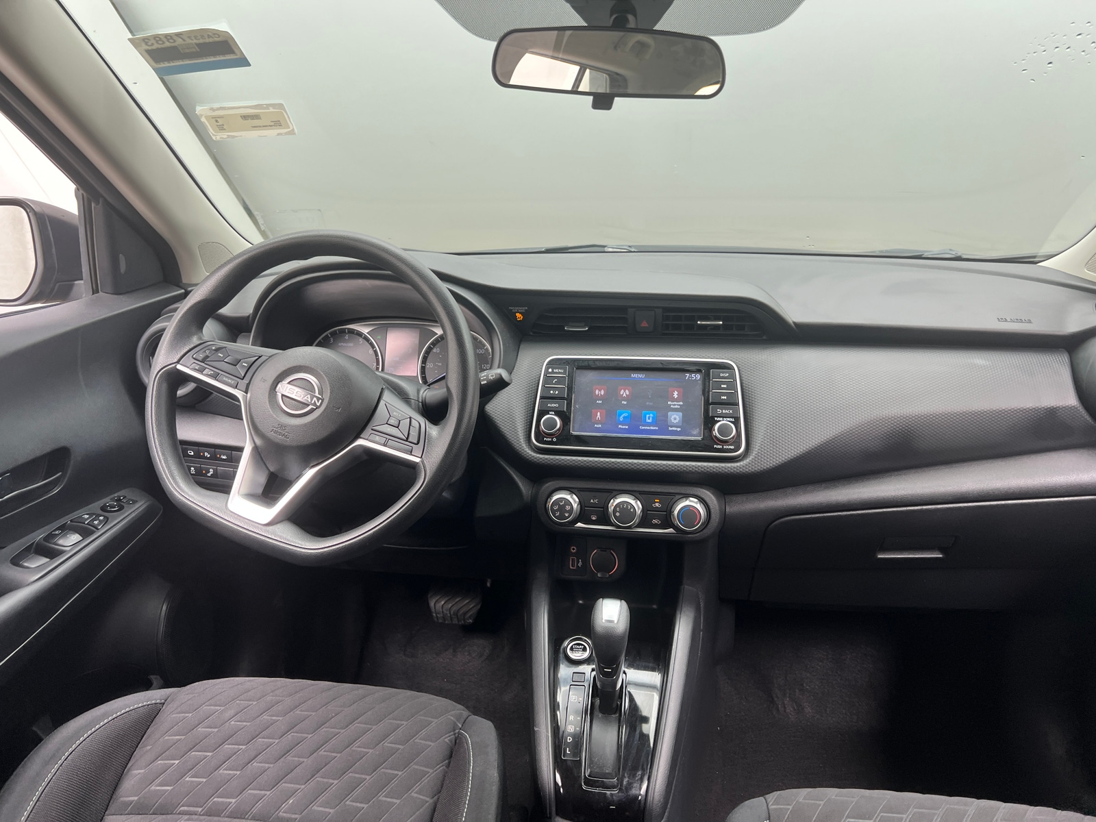 Thumbnail: 2022 Nissan Kicks - 3