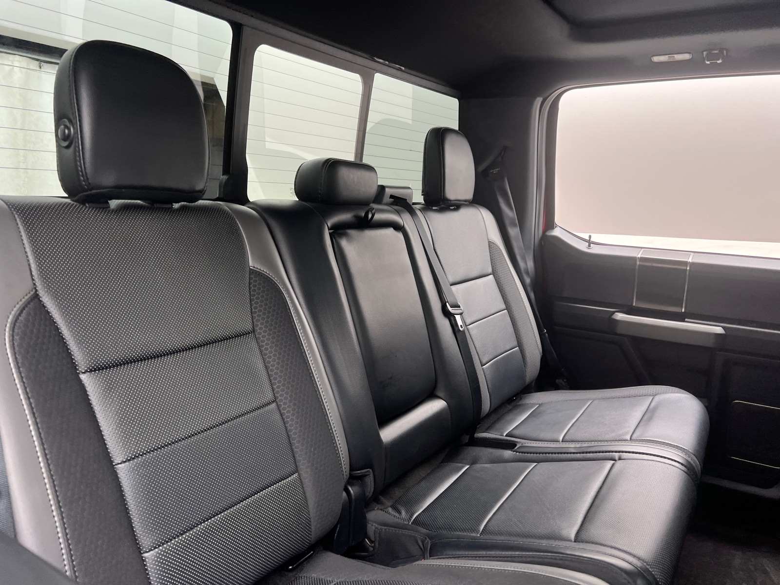 Thumbnail: 2020 Ford Econoline - 6