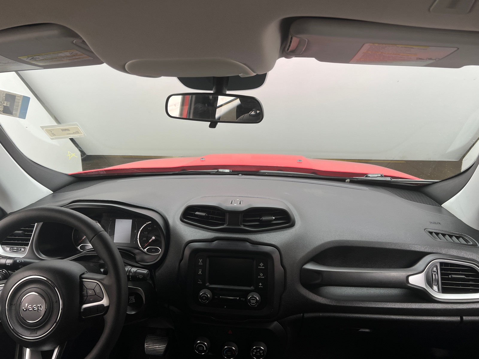 Thumbnail: 2018 Jeep Renegade - 3