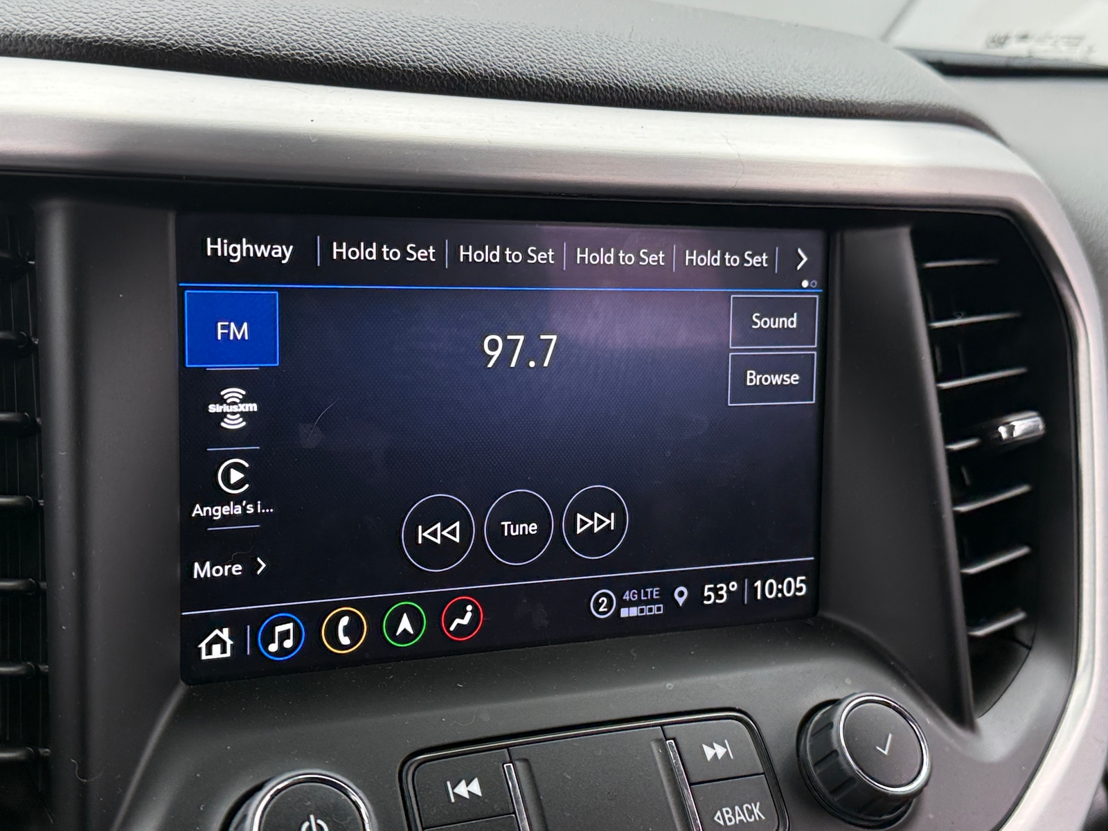Thumbnail: 2023 GMC Acadia - 3