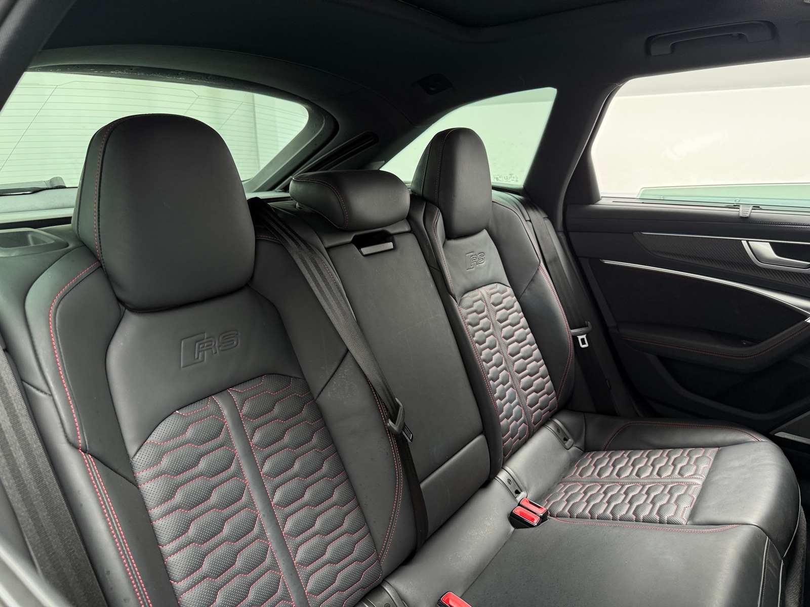 Thumbnail: 2021 Audi RS 6 - 5