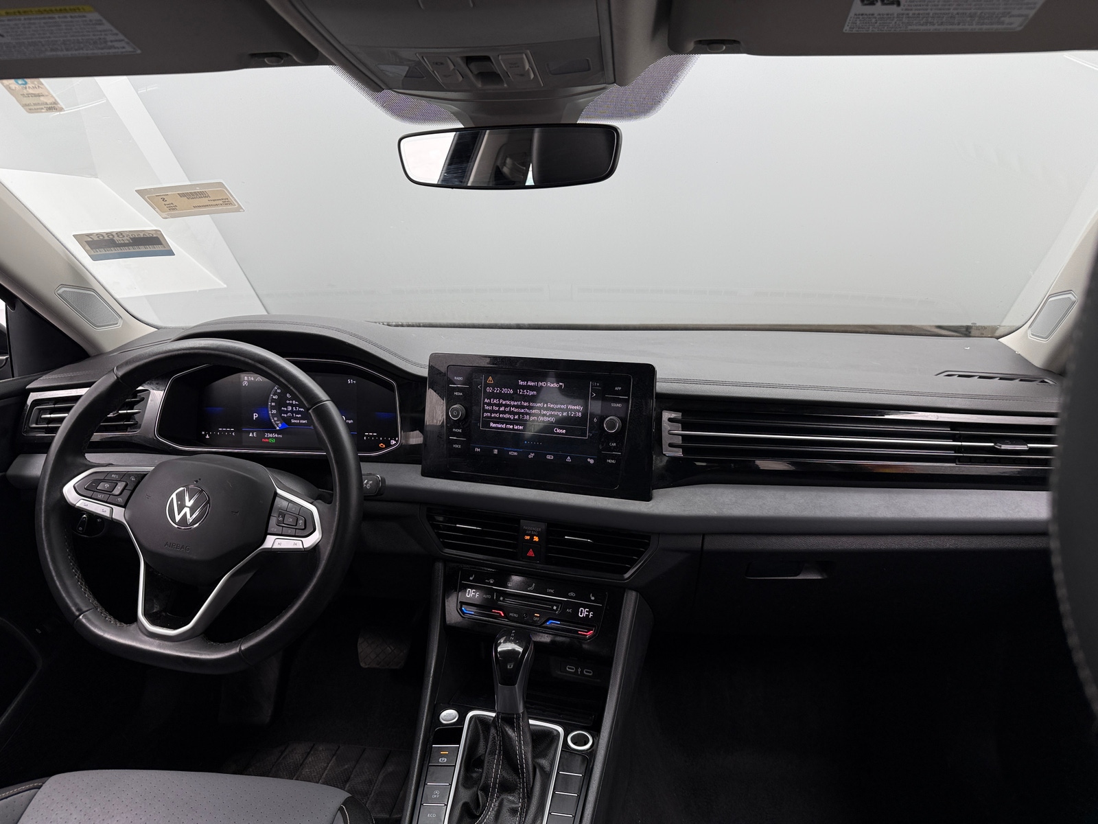 Thumbnail: 2025 Volkswagen Jetta - 2