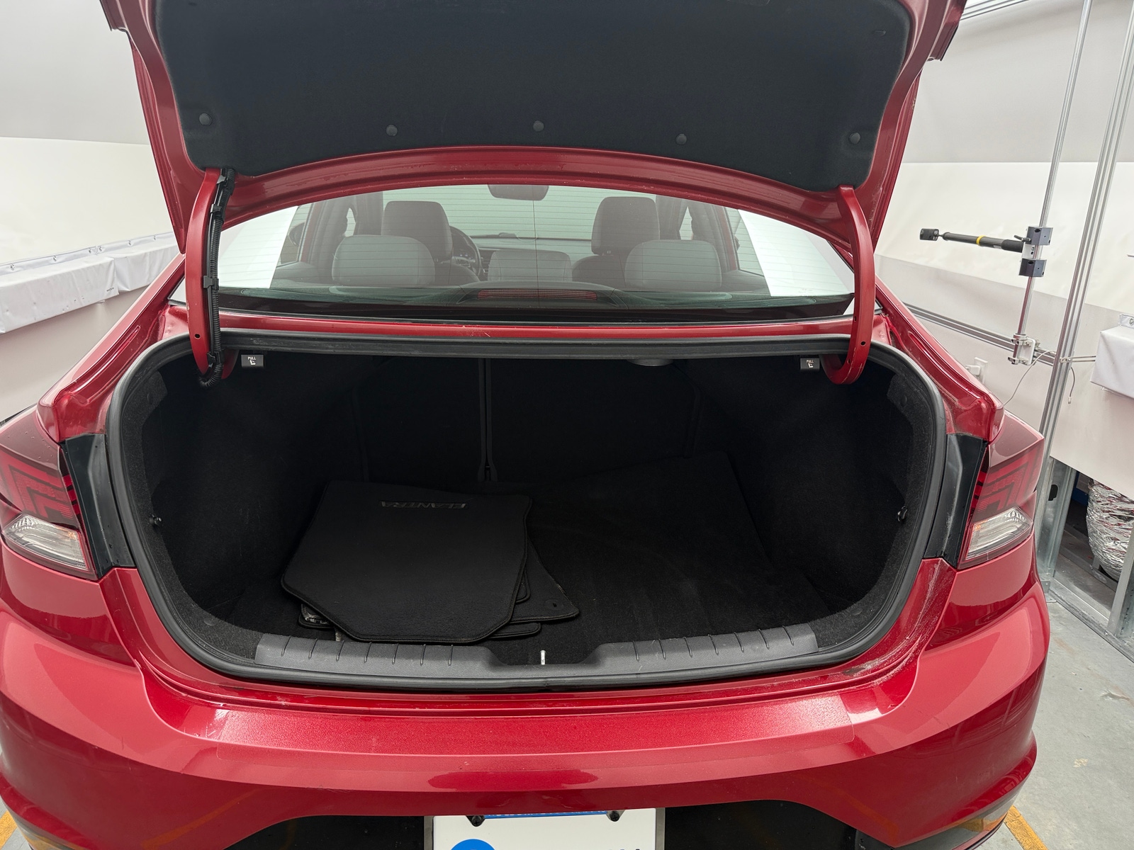 Thumbnail: 2020 Hyundai Elantra - 6