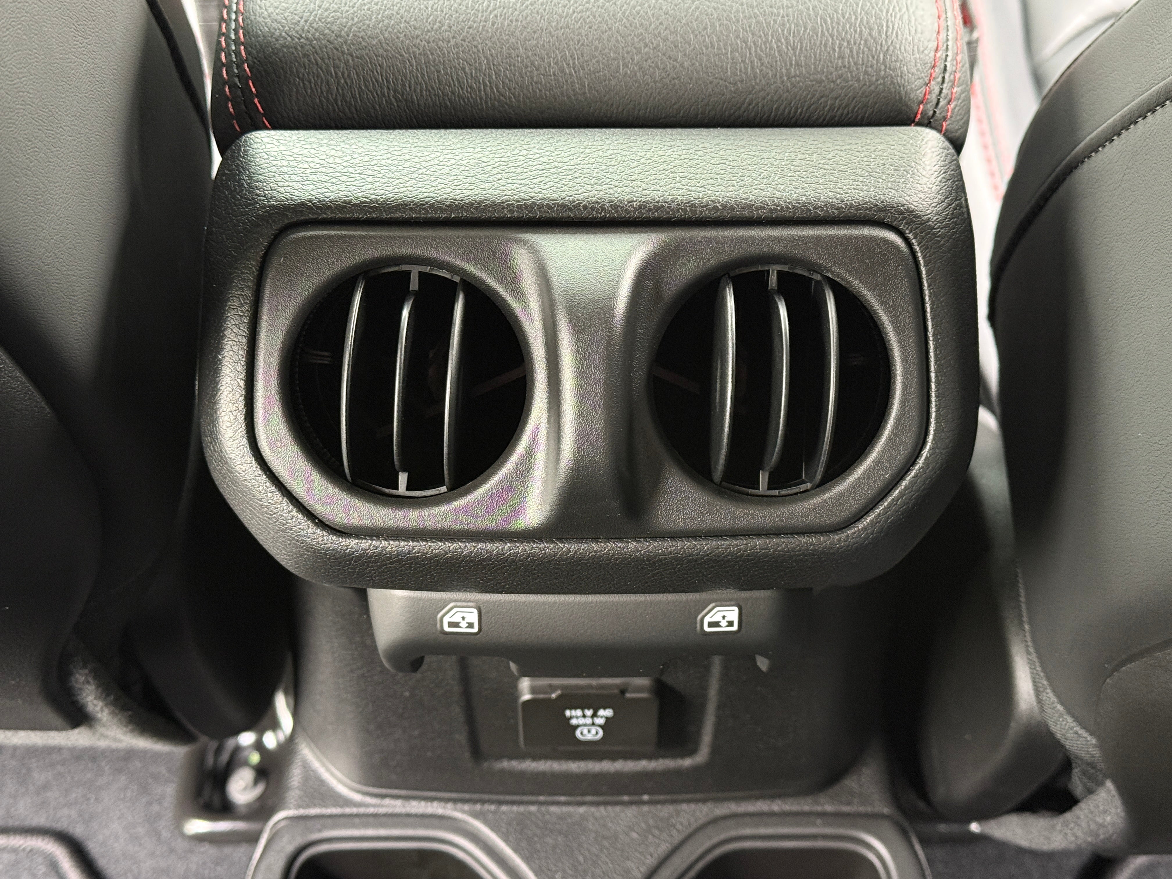 2026 Jeep Gladiator Rubicon X Auto's photo