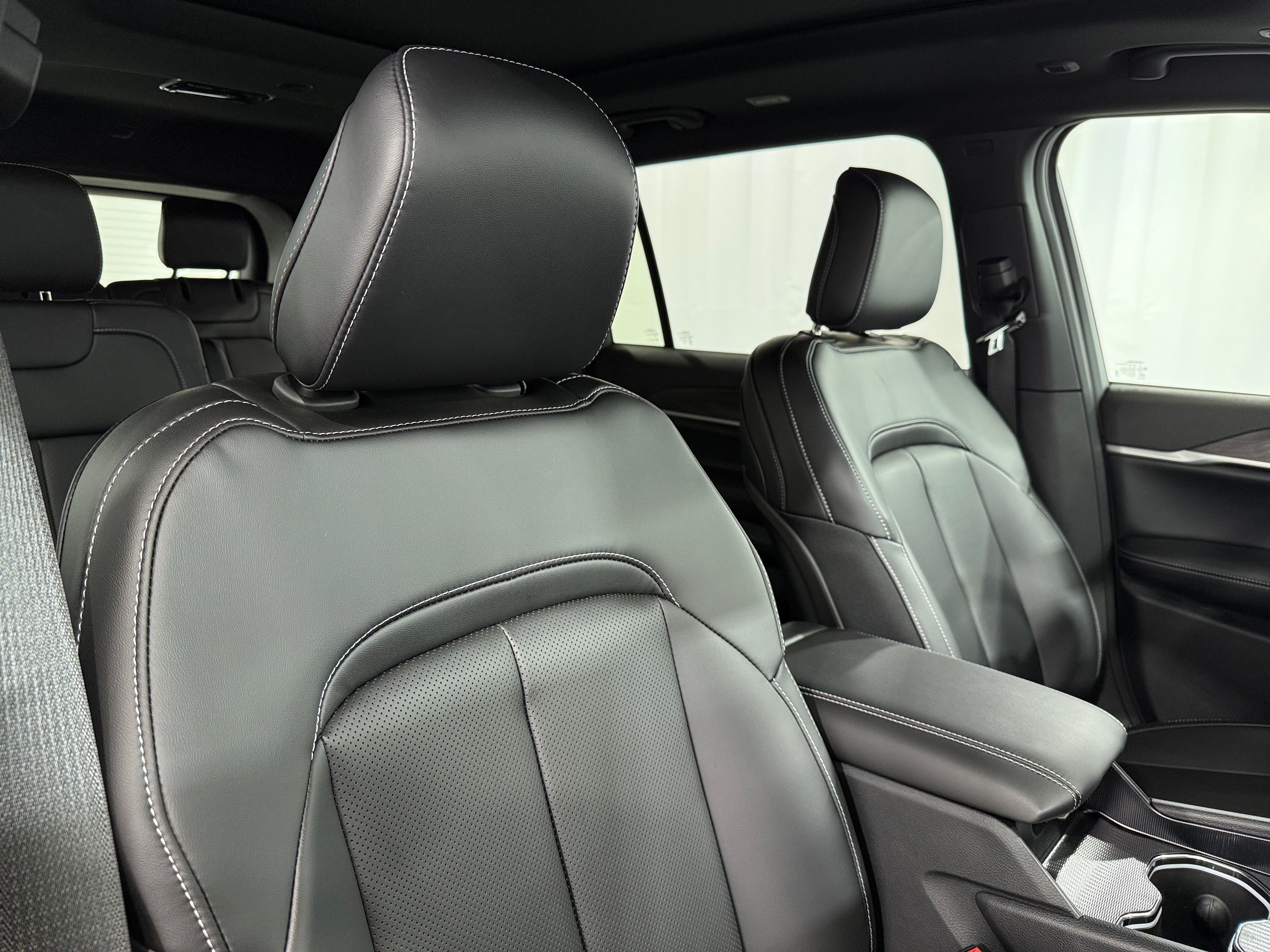 2026 Jeep Grand Cherokee L Limited - Photo 3