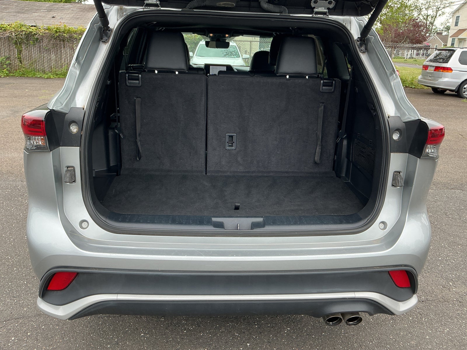 Thumbnail: 2024 Toyota Highlander - 4