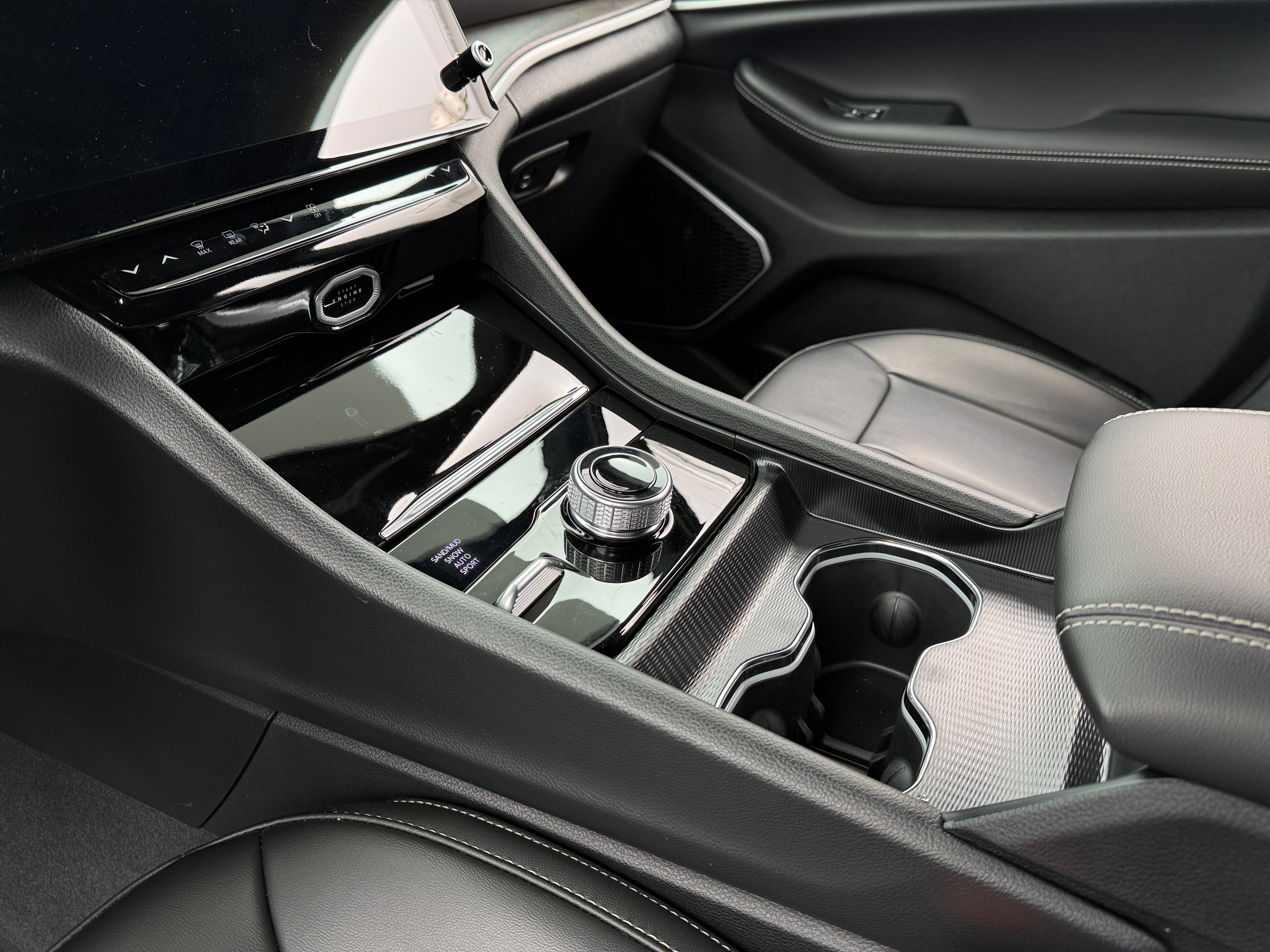 2026 Jeep Grand Cherokee Limited - Photo 8