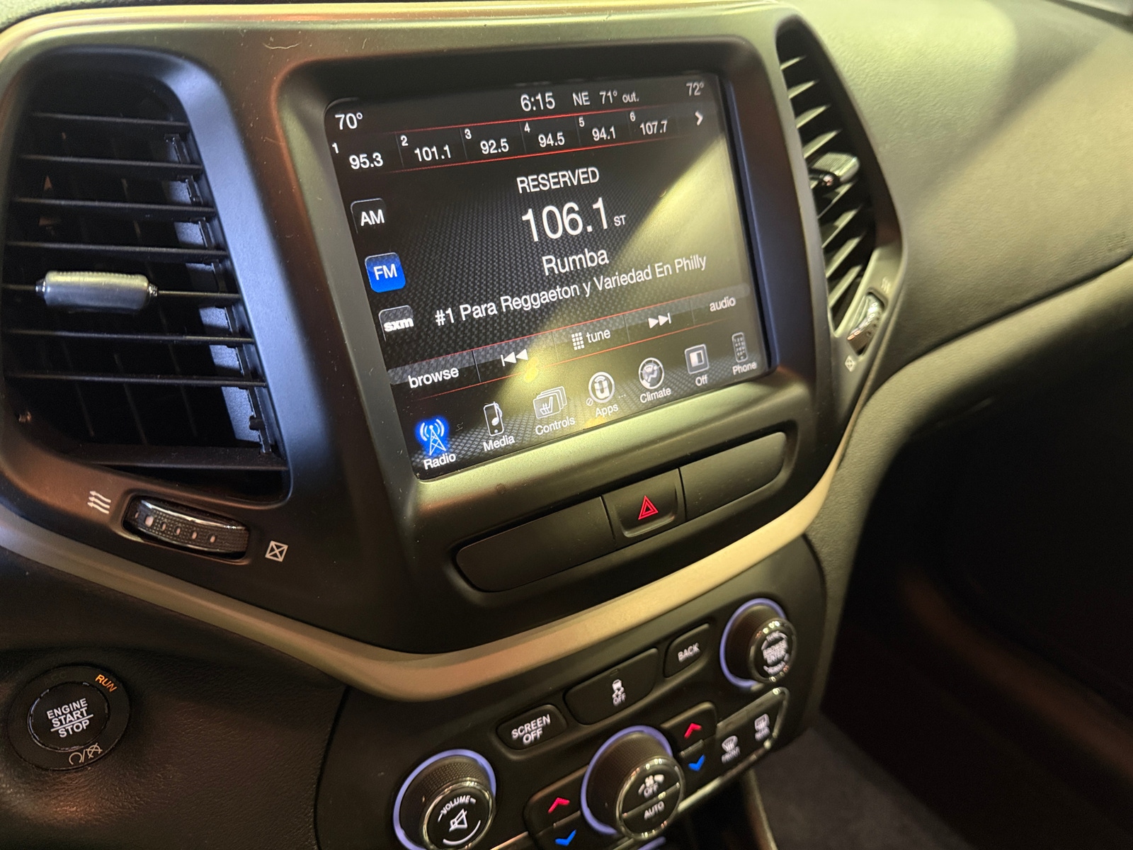 Thumbnail: 2017 Jeep Cherokee - 3