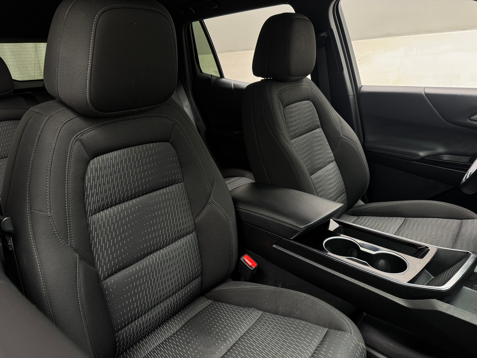Thumbnail: 2025 Chevrolet Equinox - 2