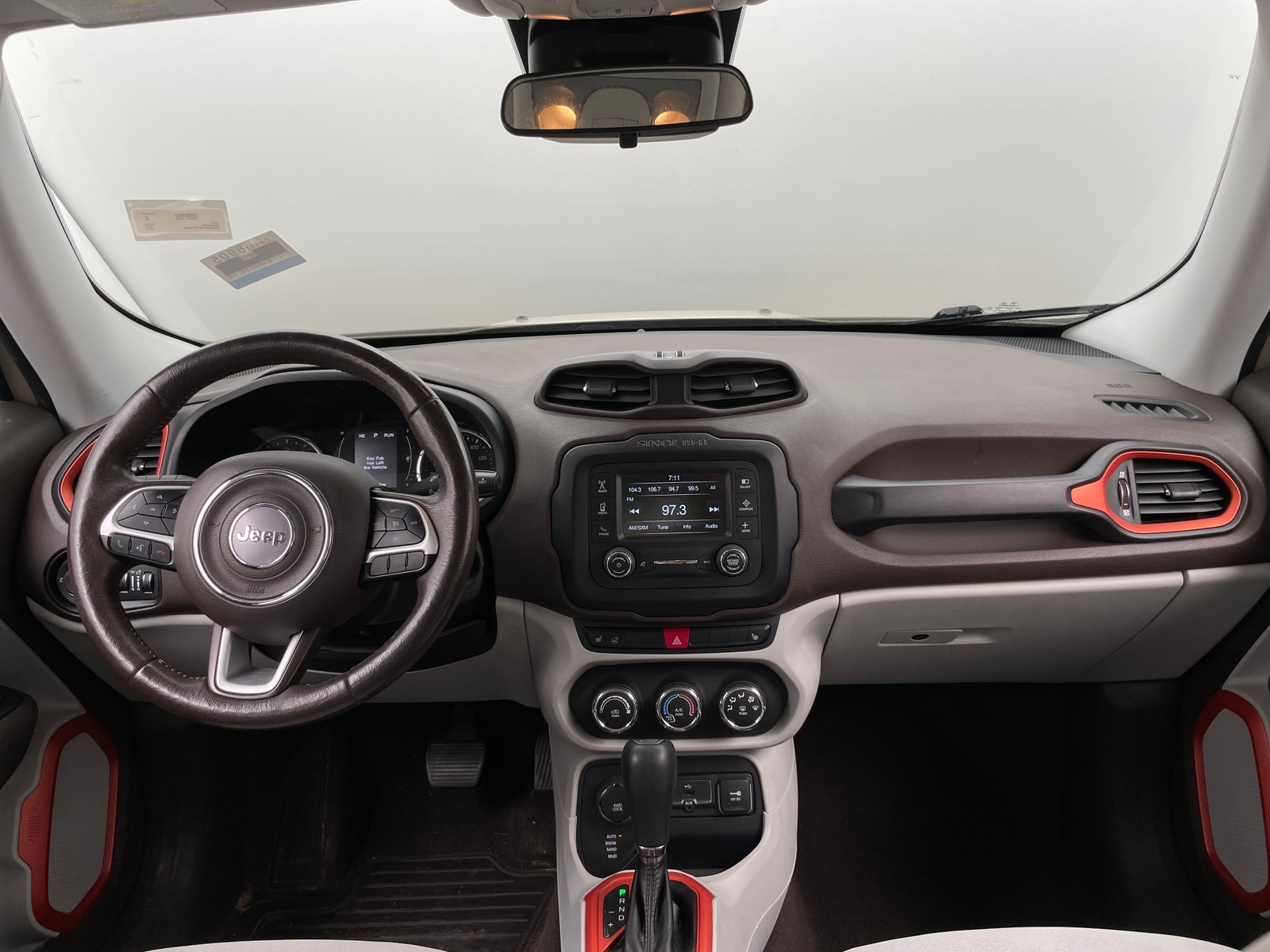 Thumbnail: 2015 Jeep Renegade - 3