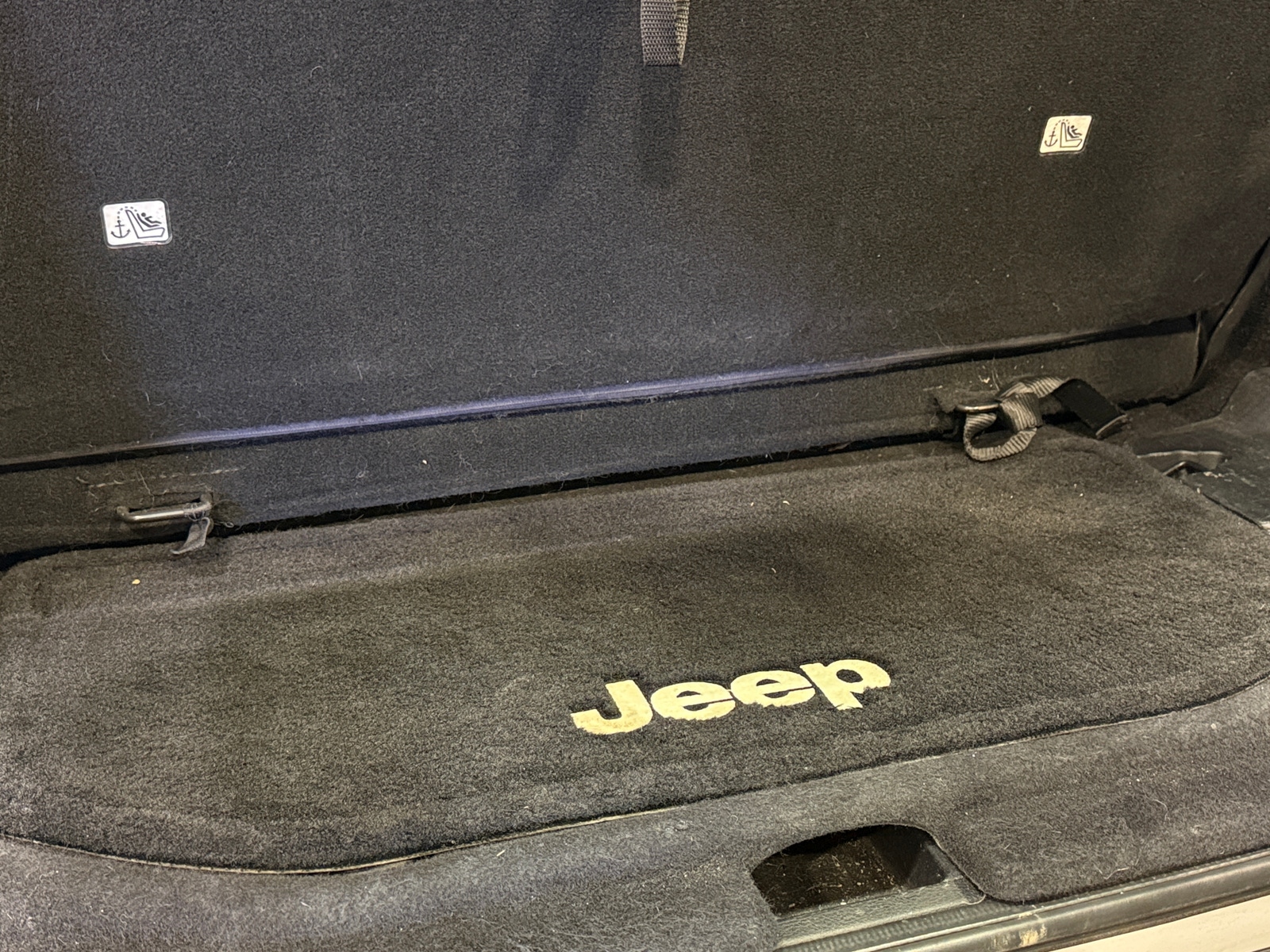 Thumbnail: 2014 Jeep Wrangler - 7