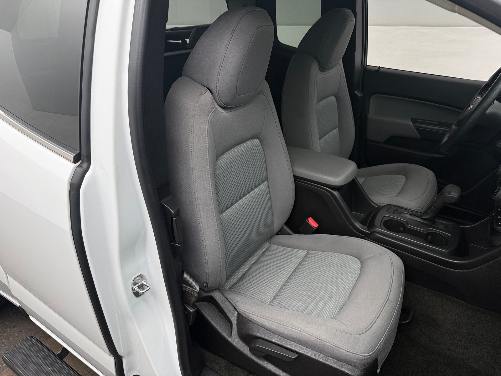 Thumbnail: 2017 Chevrolet Colorado - 2