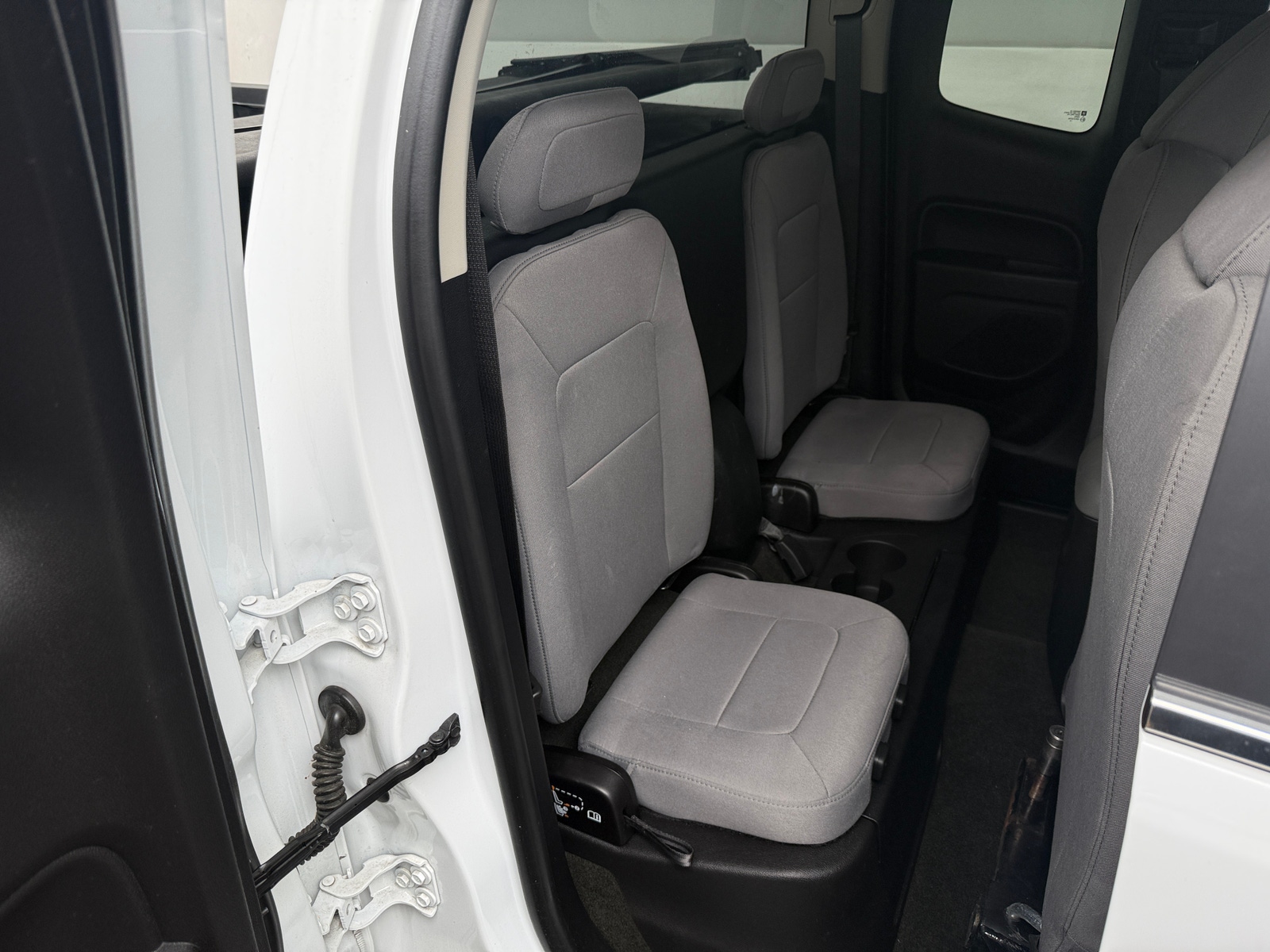 Thumbnail: 2017 Chevrolet Colorado - 6