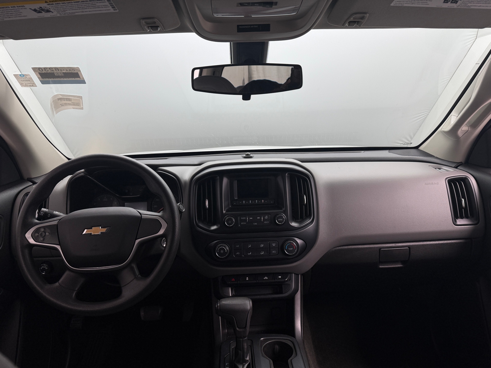 Thumbnail: 2017 Chevrolet Colorado - 3