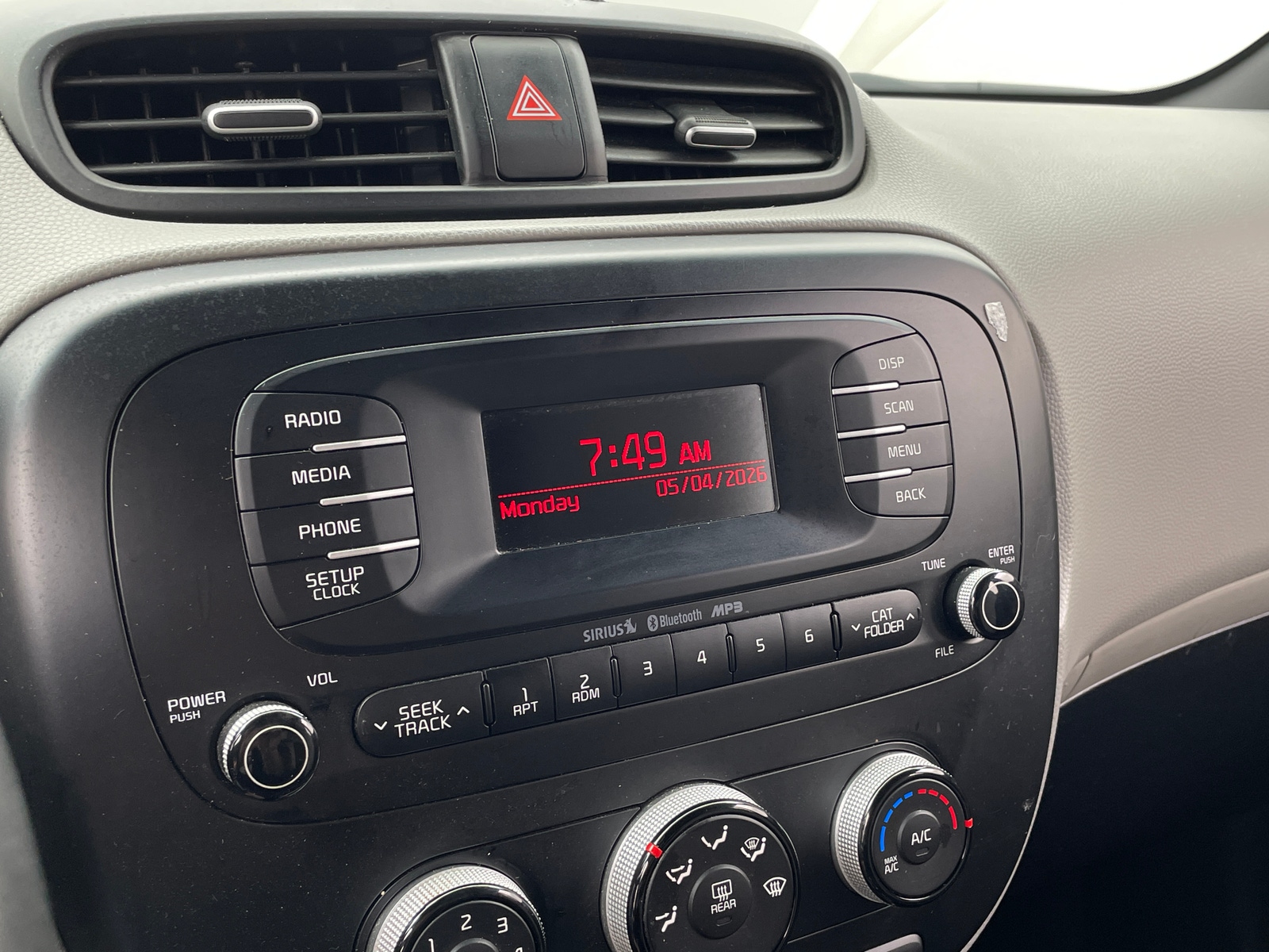 Thumbnail: 2015 Kia Soul - 4