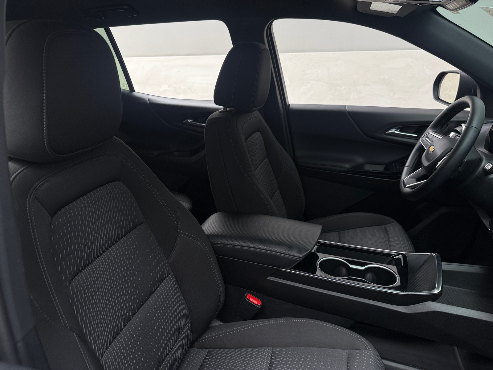 Thumbnail: 2025 Chevrolet Equinox - 2