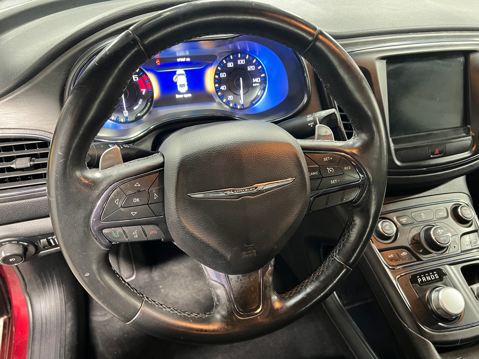 Thumbnail: 2016 Chrysler 200 - 5
