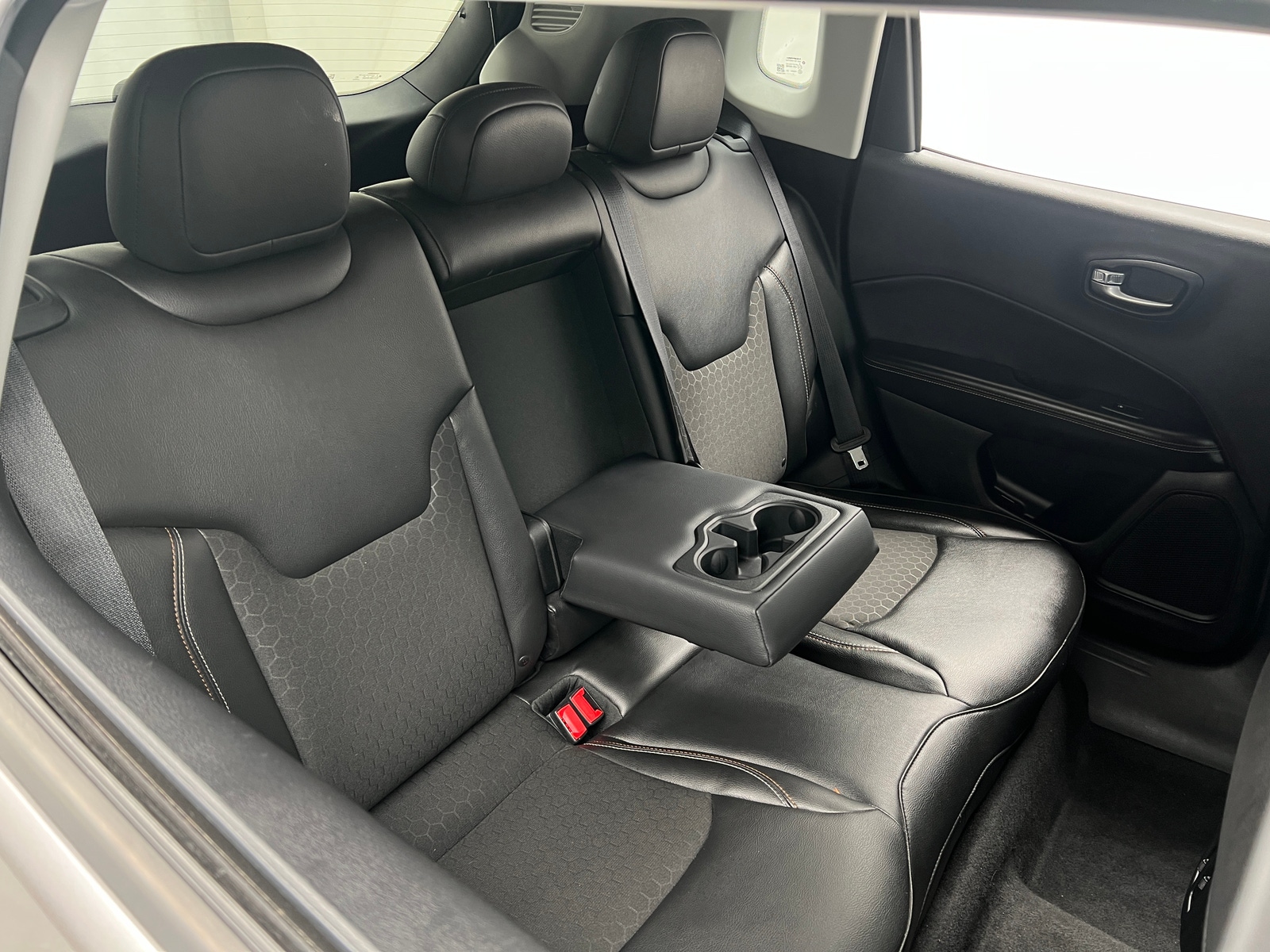 Thumbnail: 2018 Jeep Compass - 6