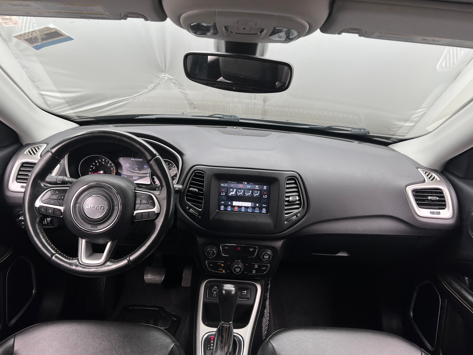 Thumbnail: 2018 Jeep Compass - 3