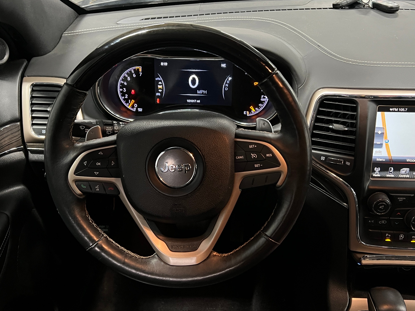Thumbnail: 2017 Jeep Grand Cherokee - 4